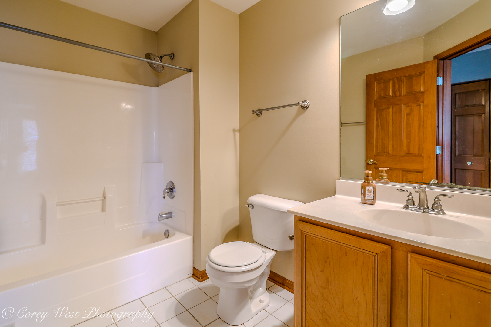 3049 Renard Lane