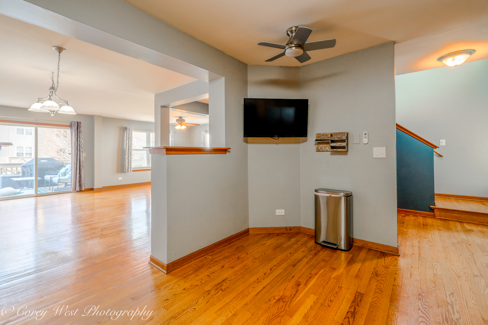 3049 Renard Lane