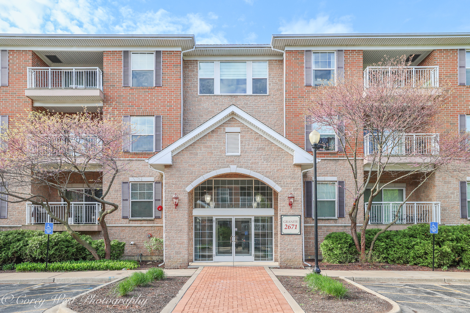 2671 Stone Circle Unit: 103