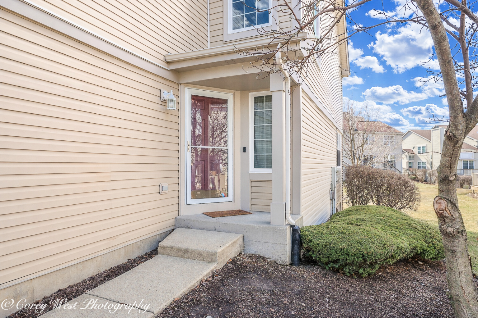 3049 Renard Lane