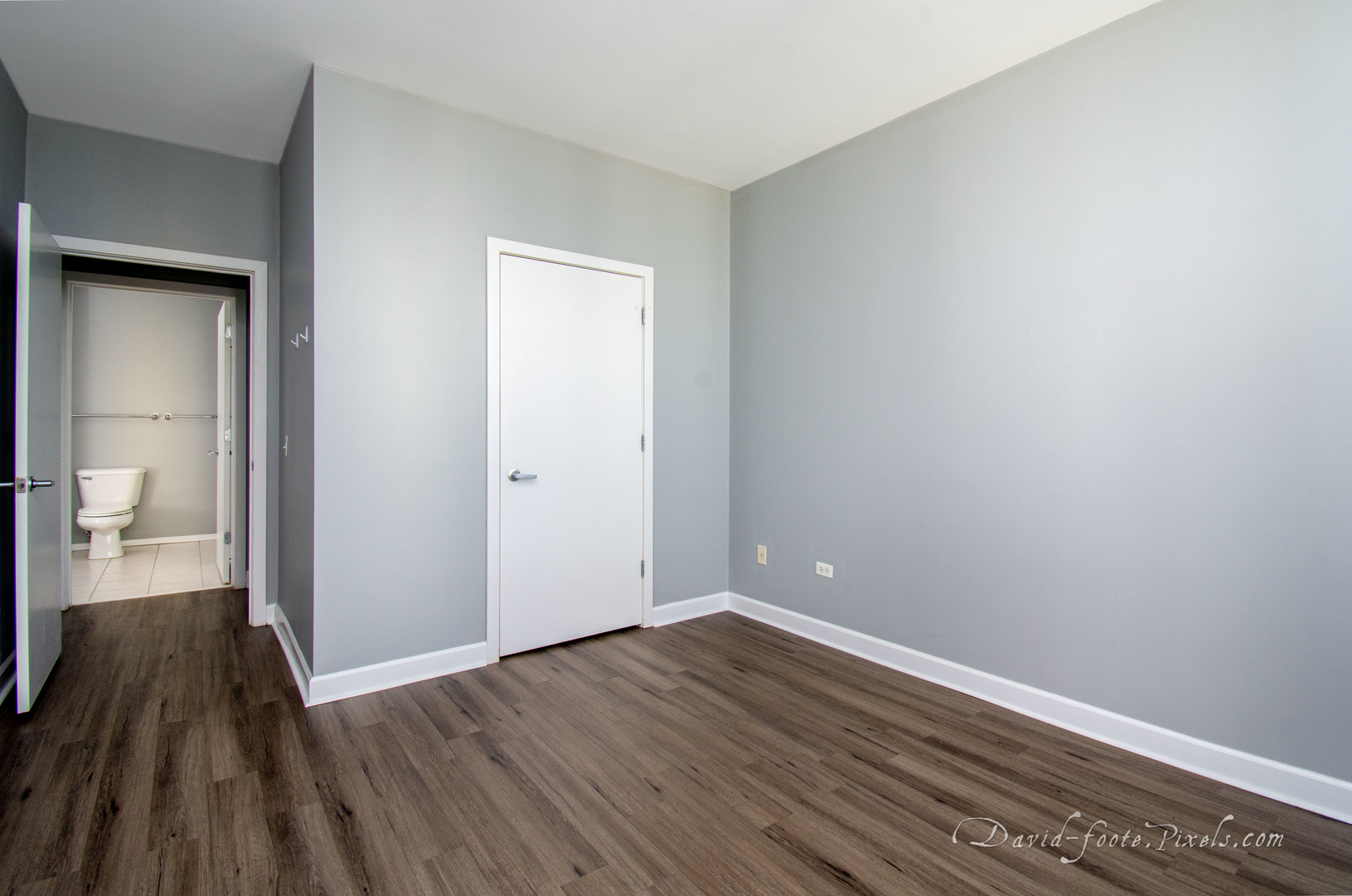 330 N Jefferson Street Unit: 2007