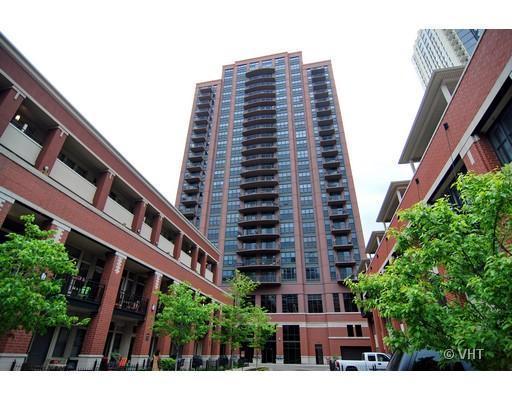 330 N Jefferson Street Unit: 2007