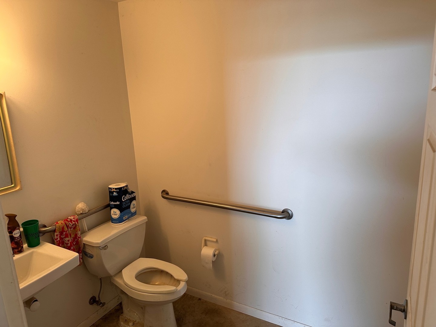 213 W Nebraska Street Unit: C
