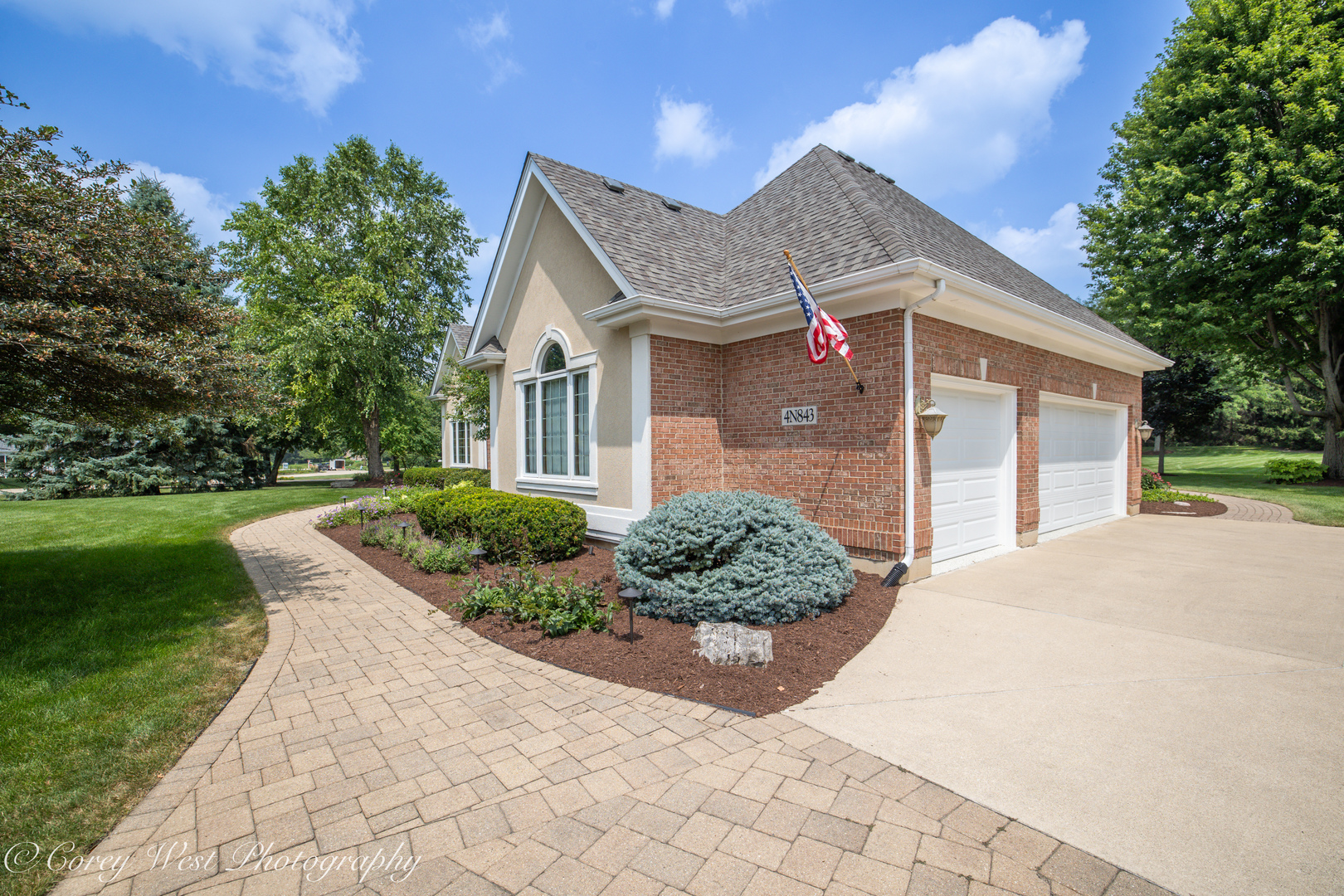 4N843 W Woods Drive
