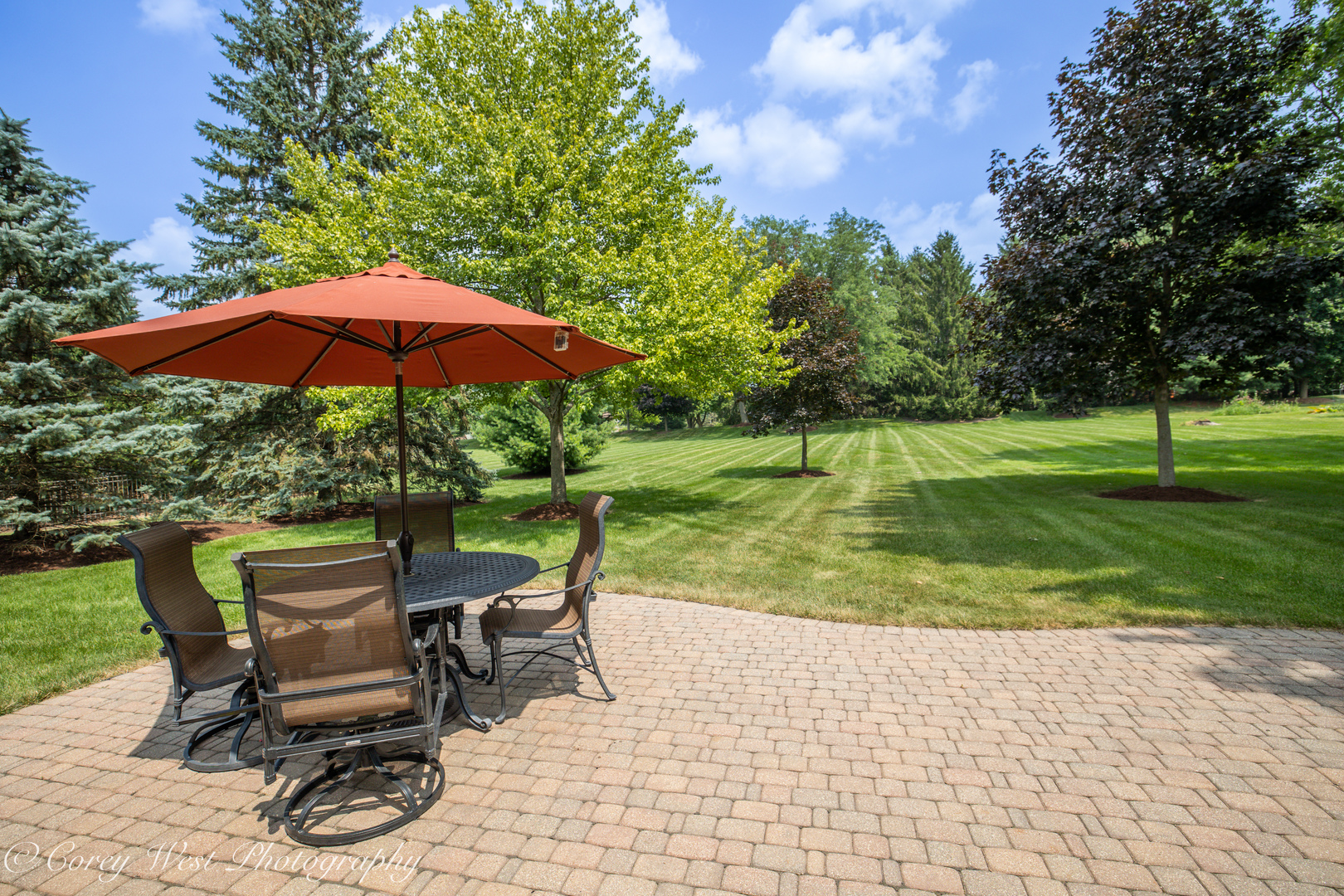 4N843 W Woods Drive
