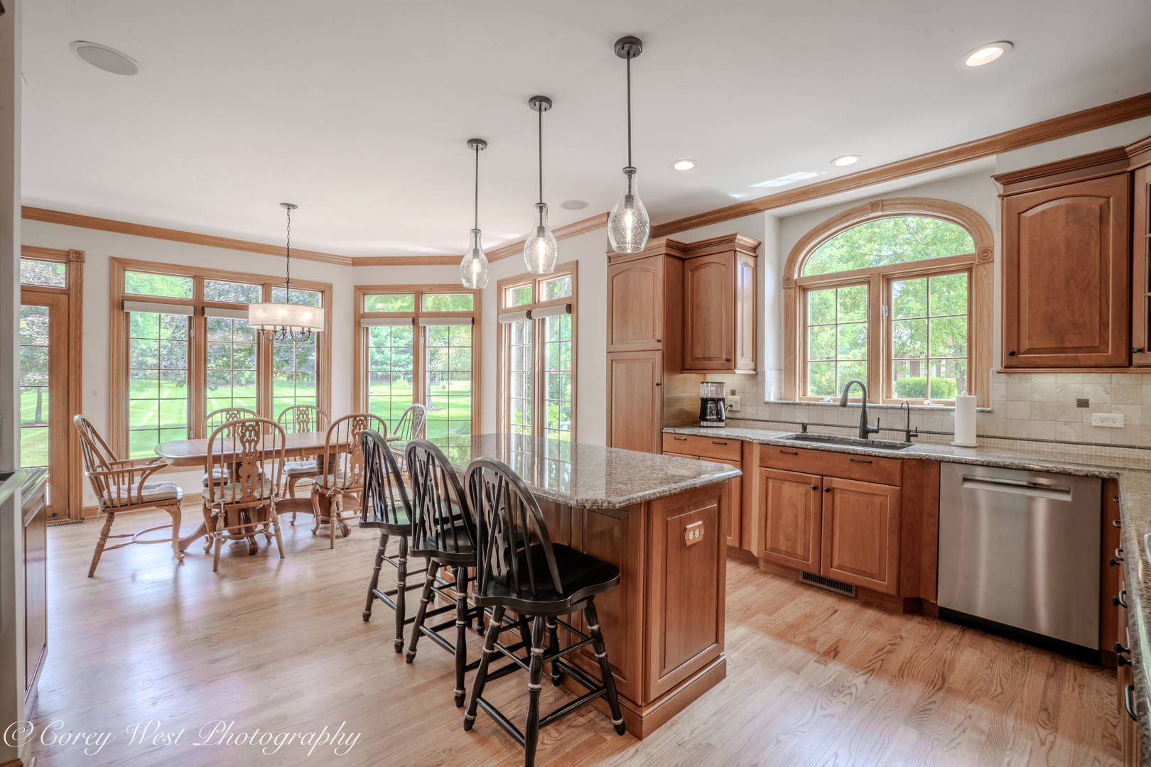 4N843 W Woods Drive