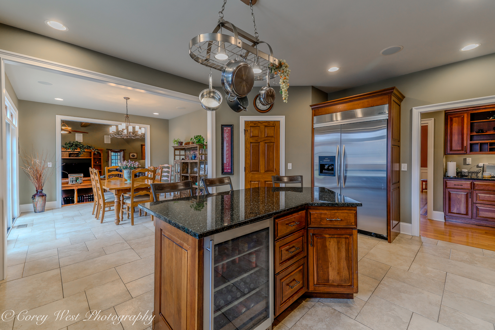 28W524 Wynn Avenue