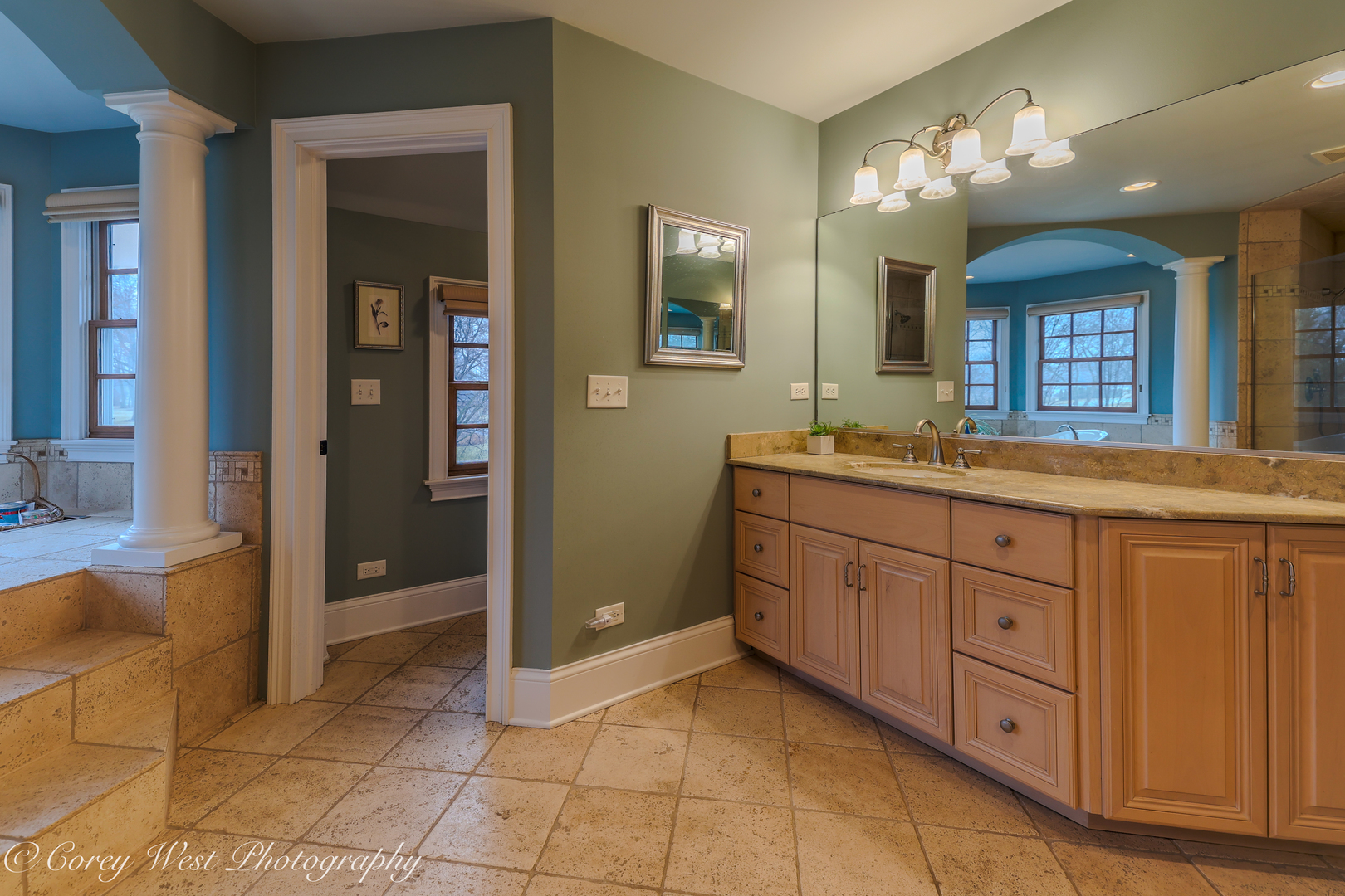 28W524 Wynn Avenue