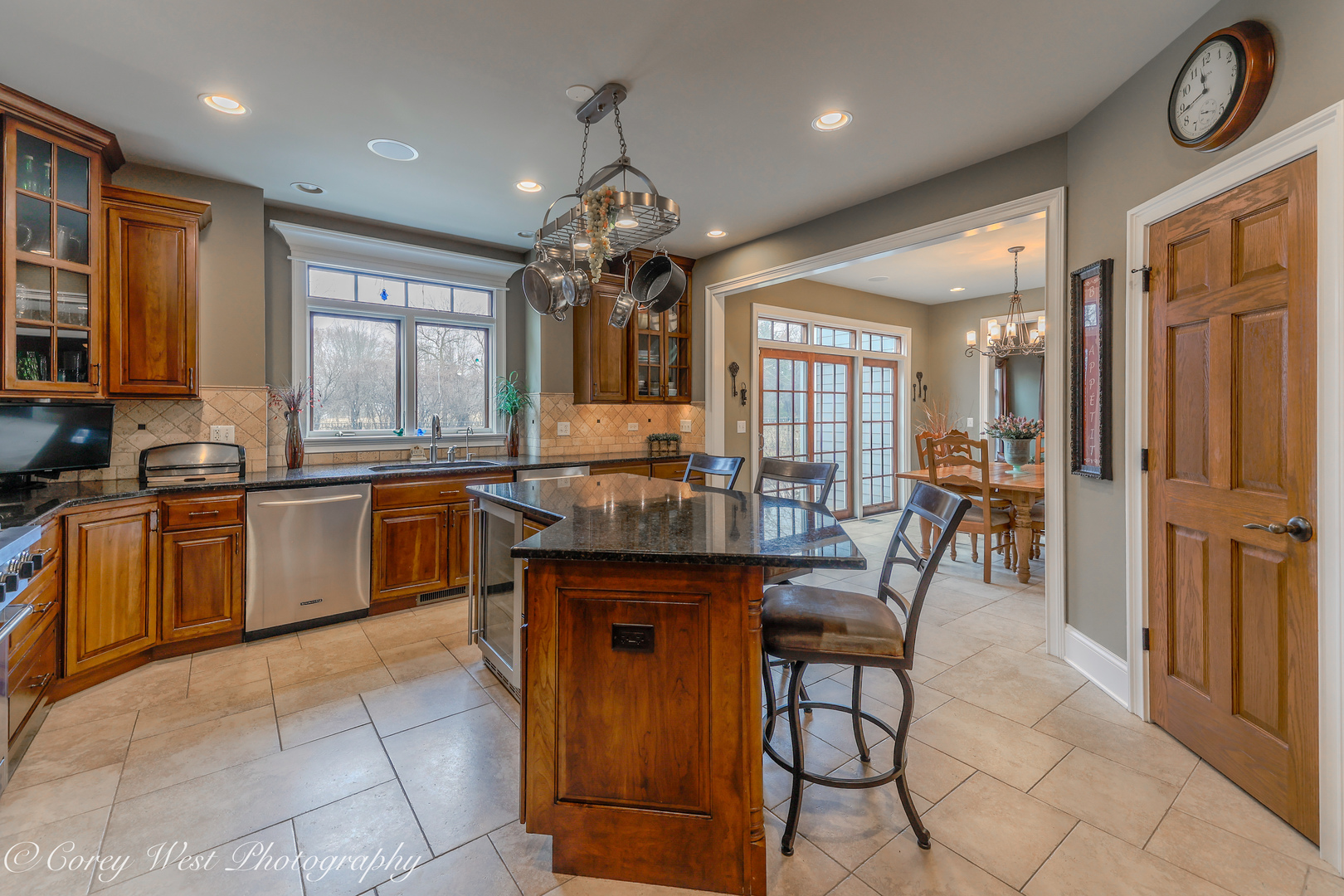 28W524 Wynn Avenue