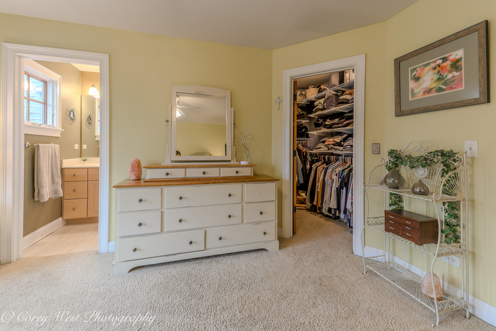 28W524 Wynn Avenue