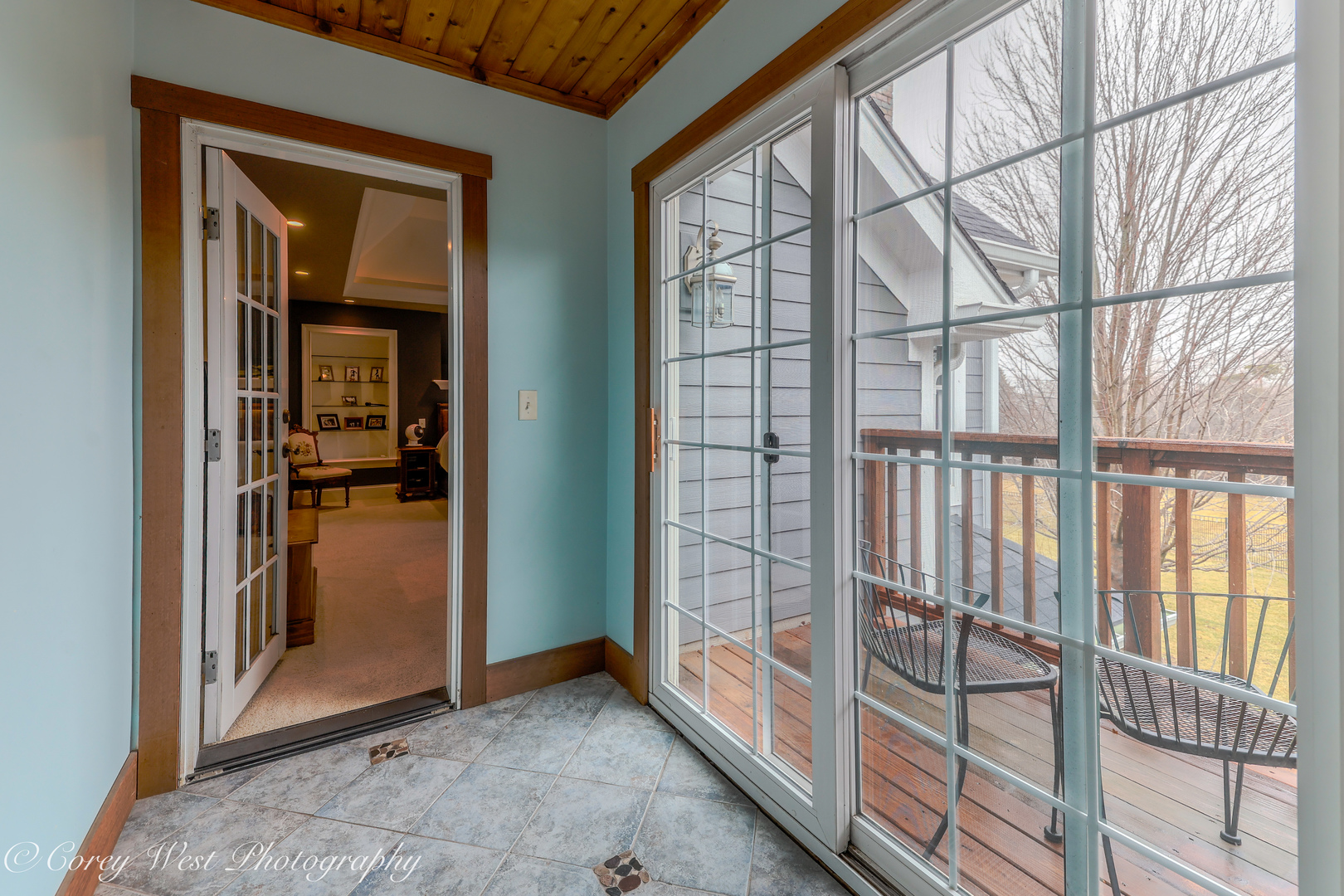 28W524 Wynn Avenue
