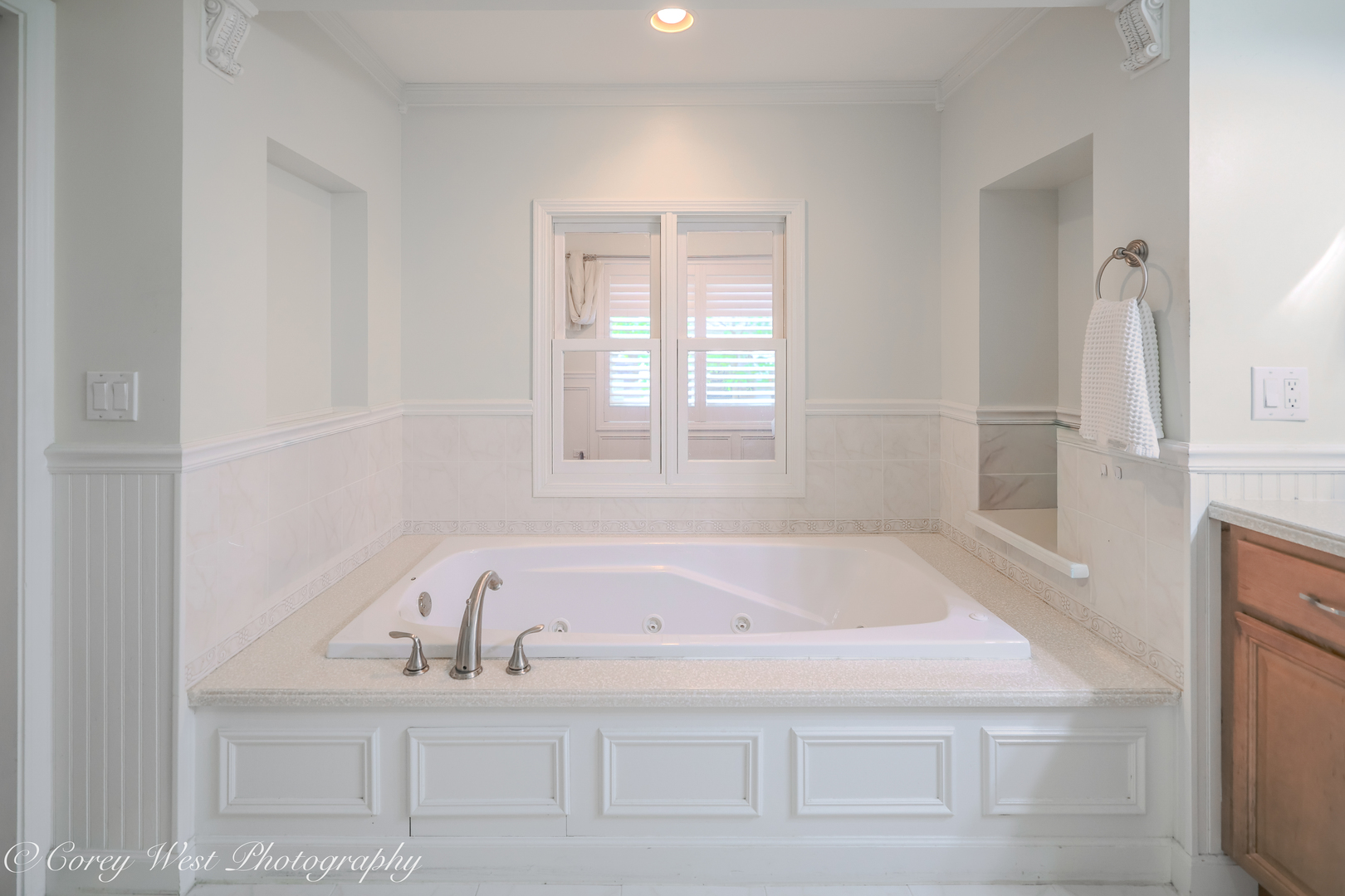 39W944 Deer Run Drive