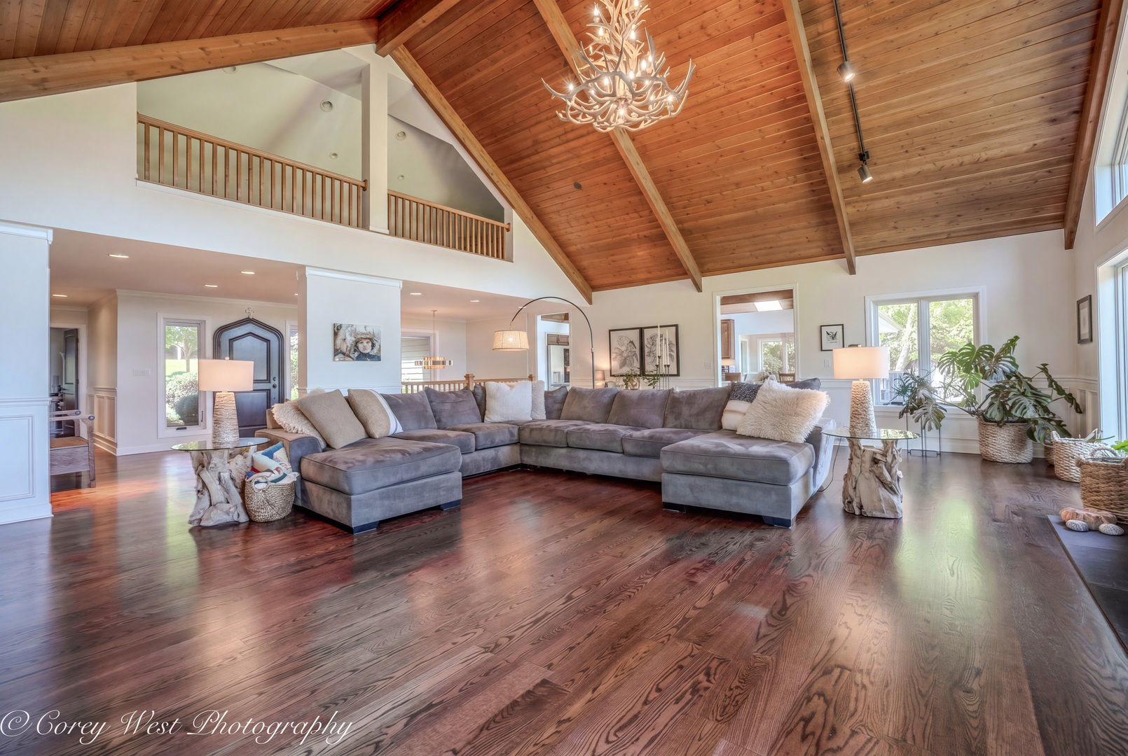 39W944 Deer Run Drive