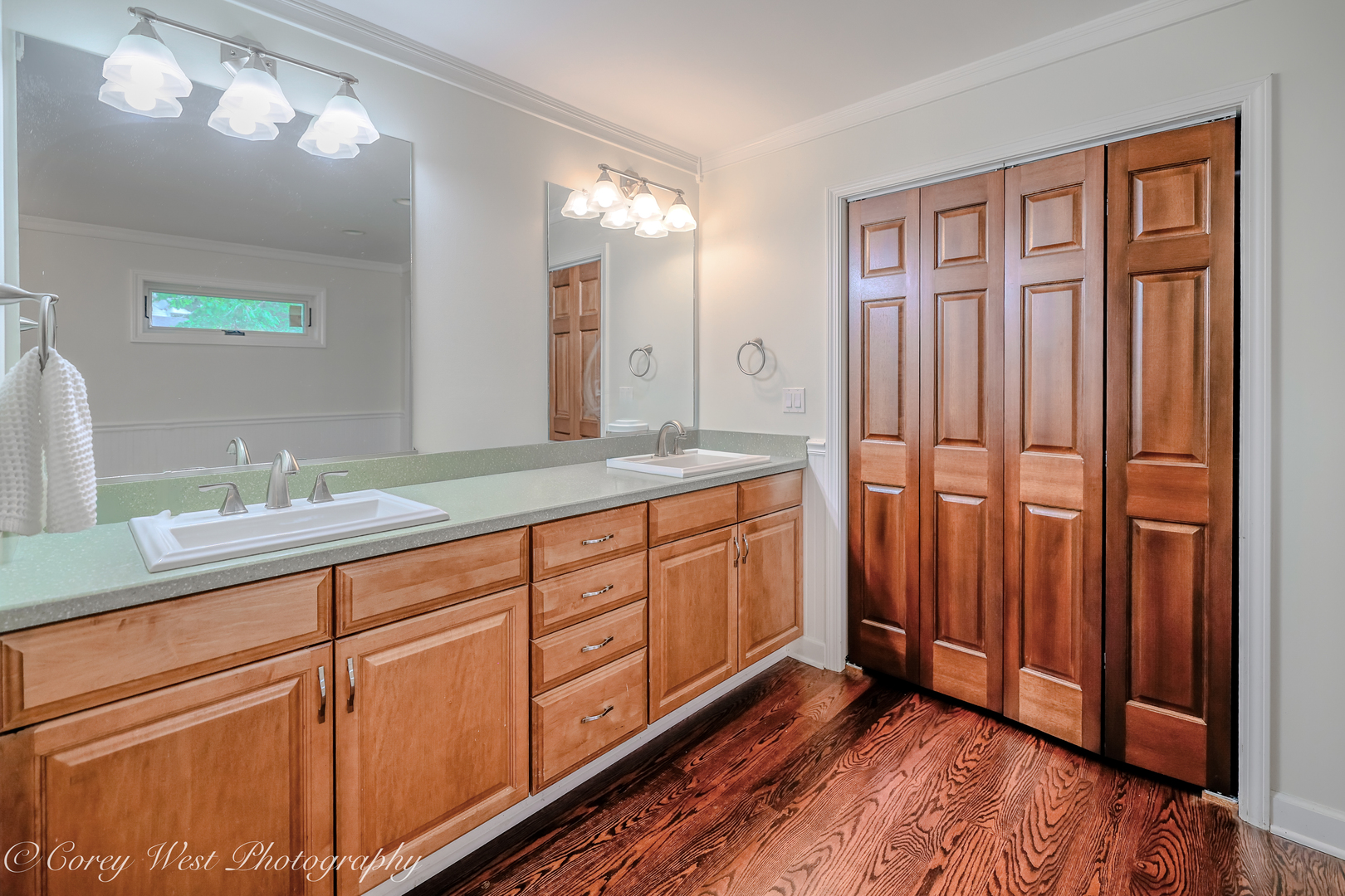 39W944 Deer Run Drive