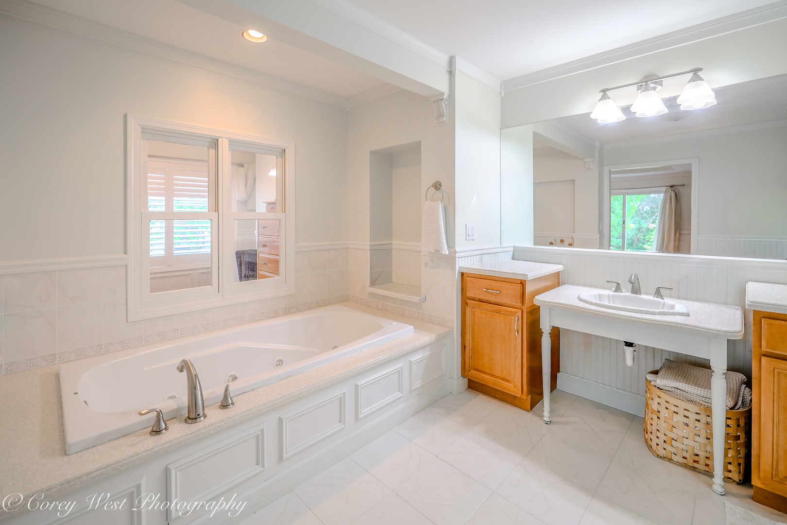 39W944 Deer Run Drive