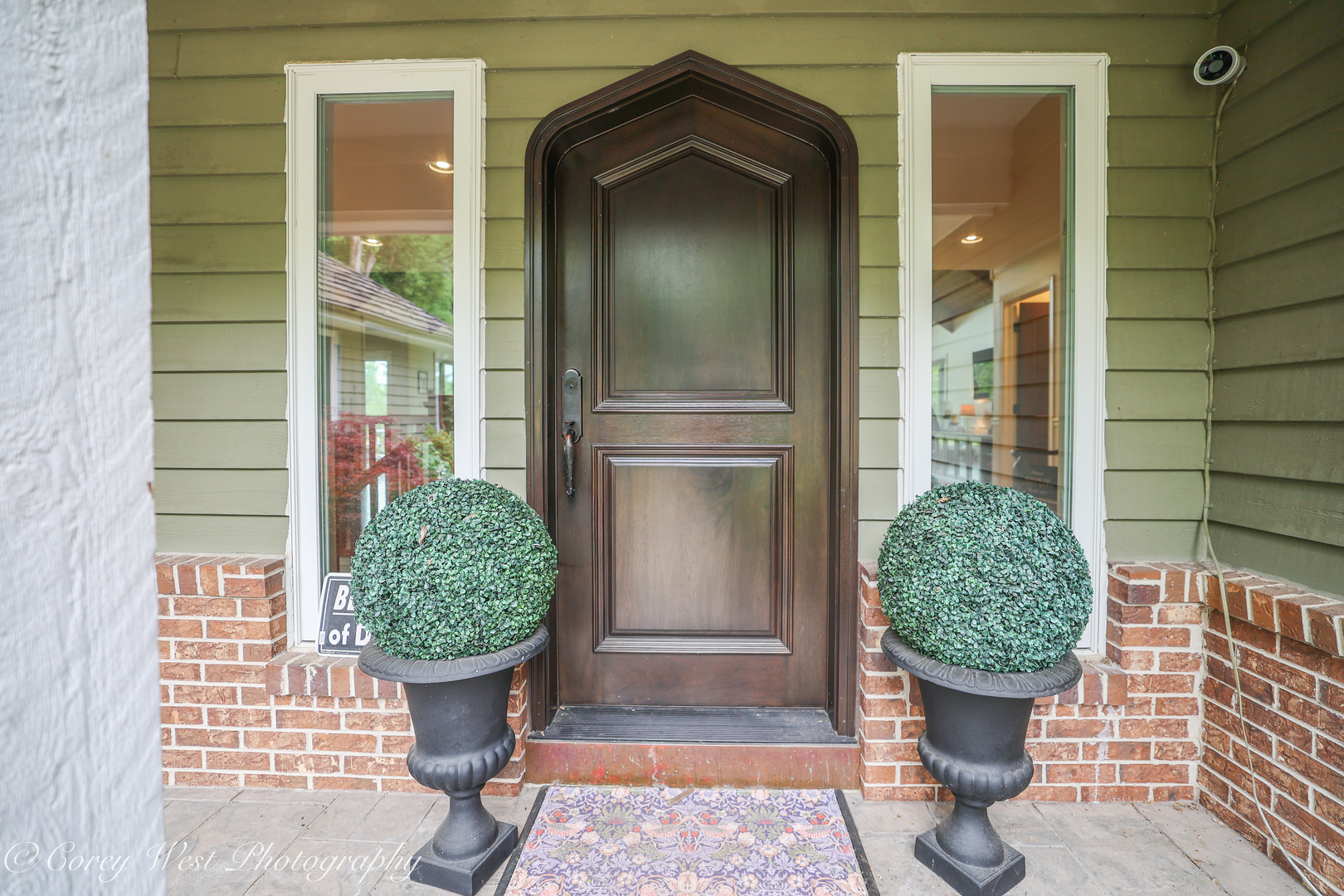 39W944 Deer Run Drive
