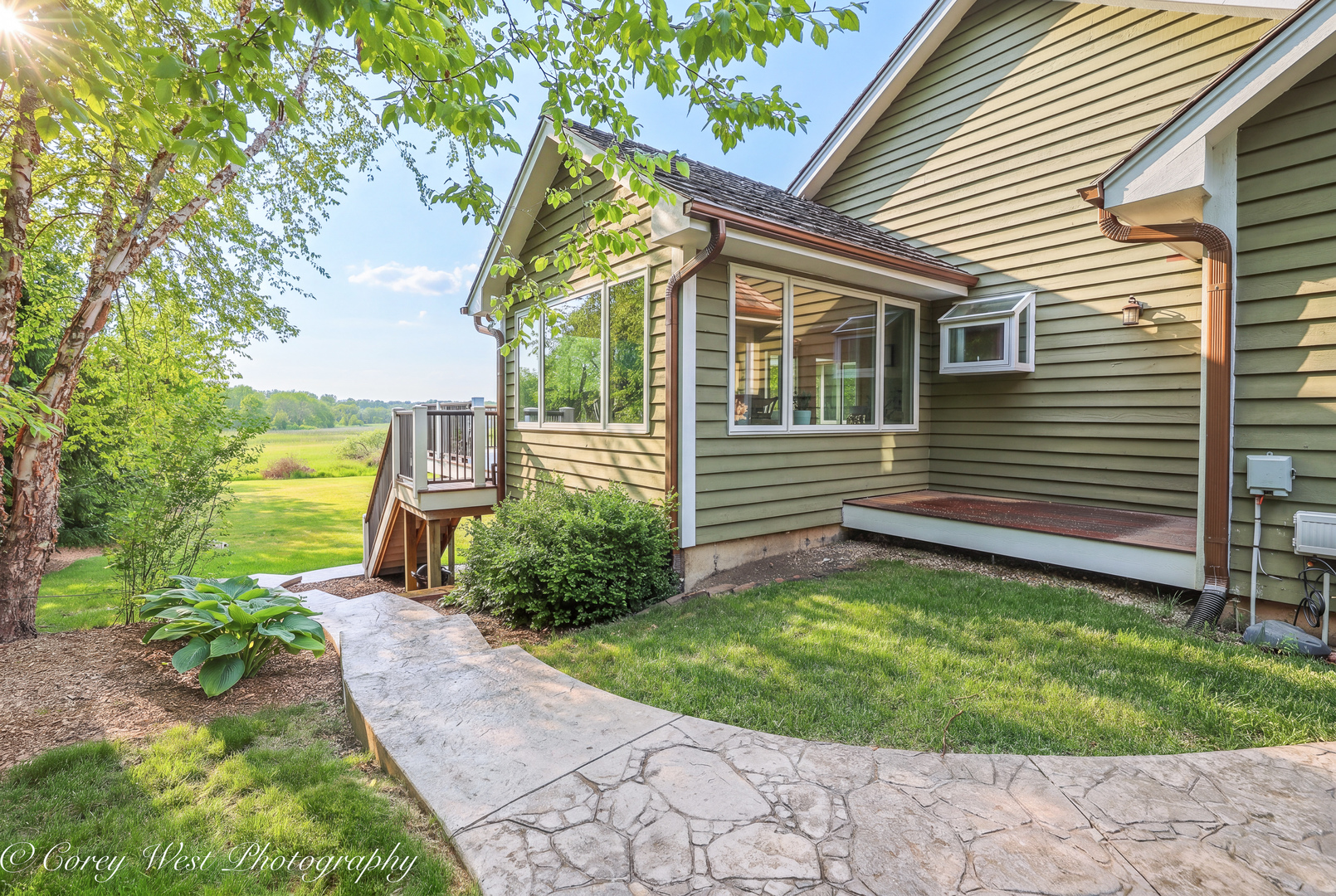 39W944 Deer Run Drive