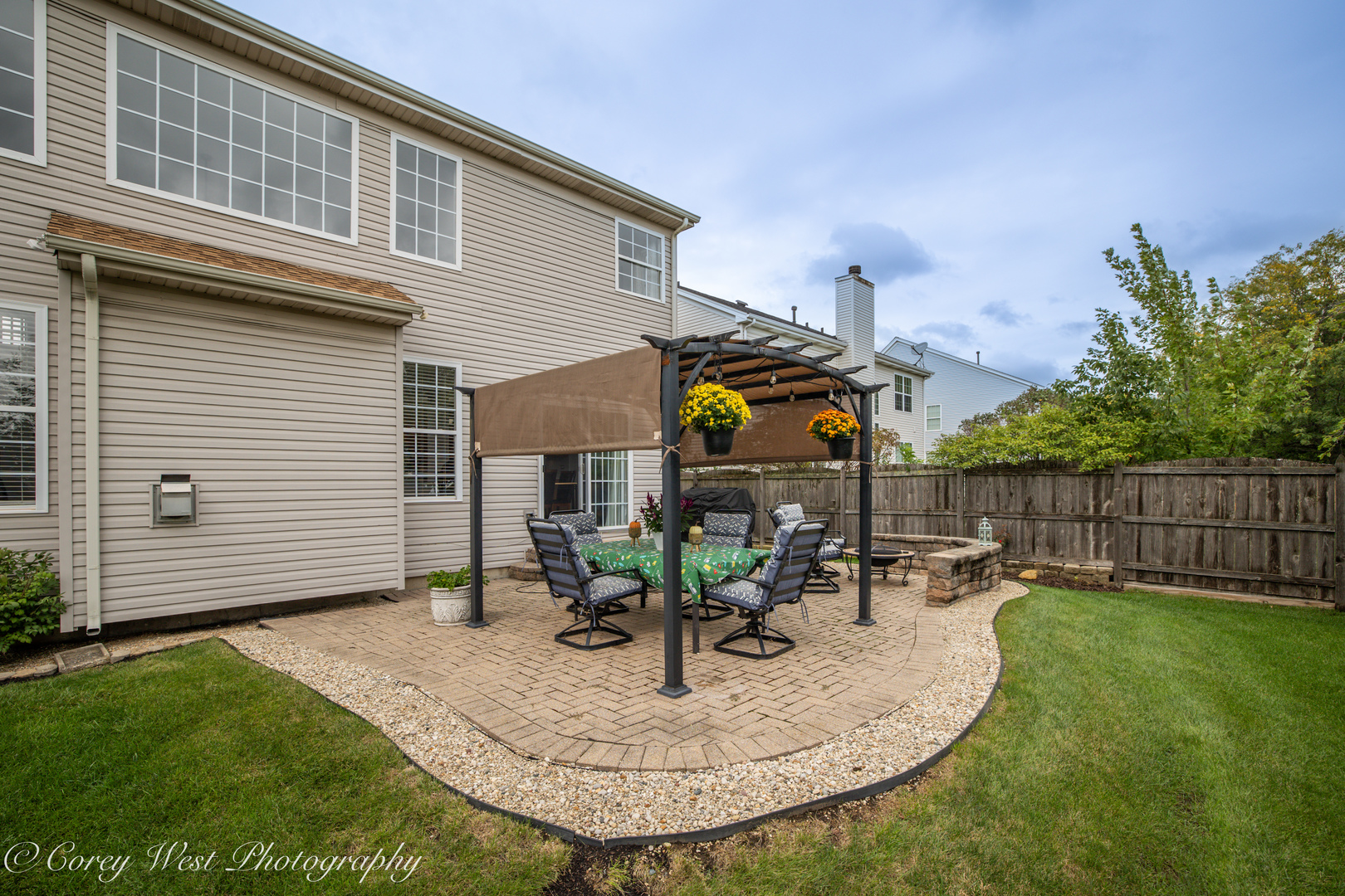 2899 Cornwall Lane