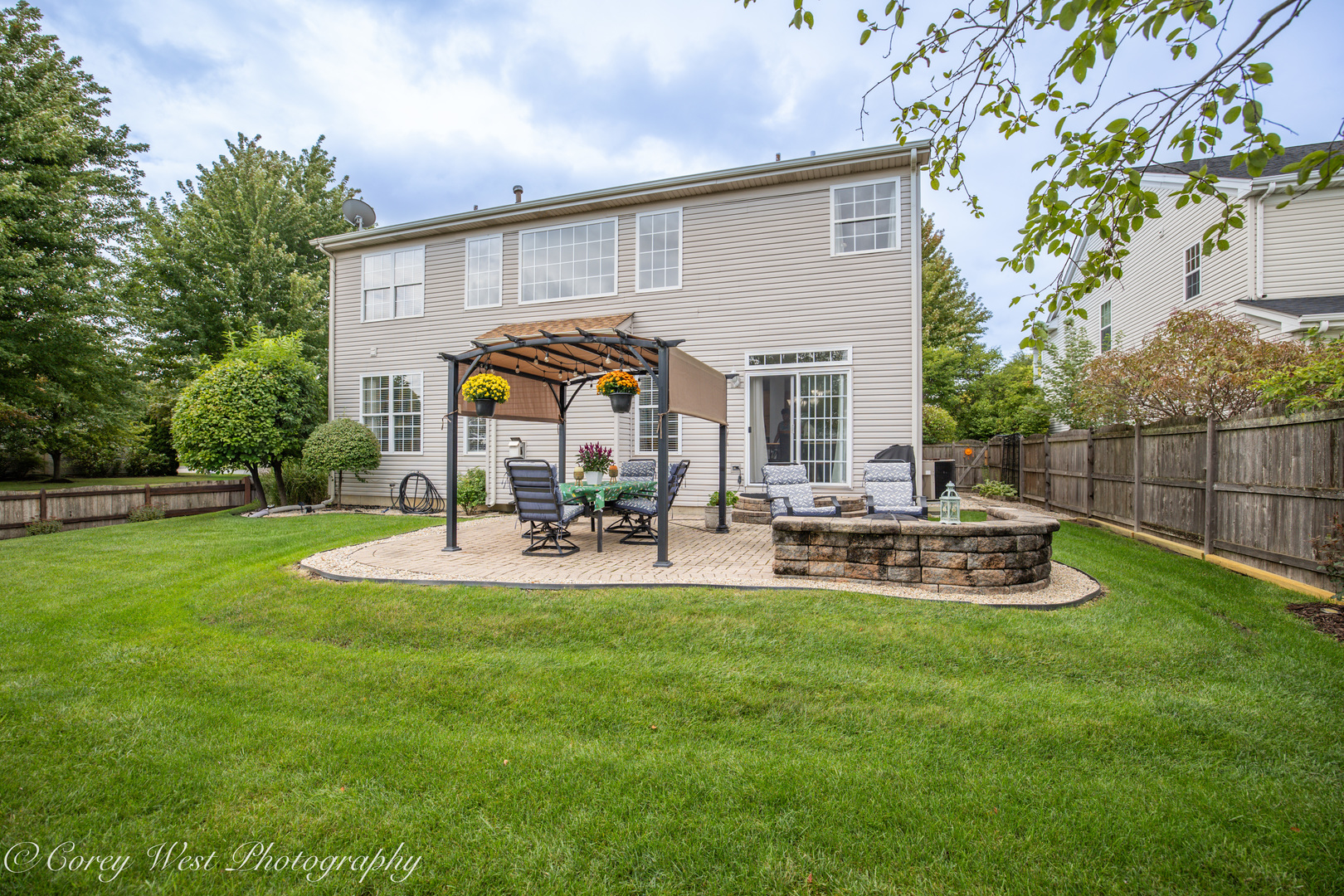 2899 Cornwall Lane