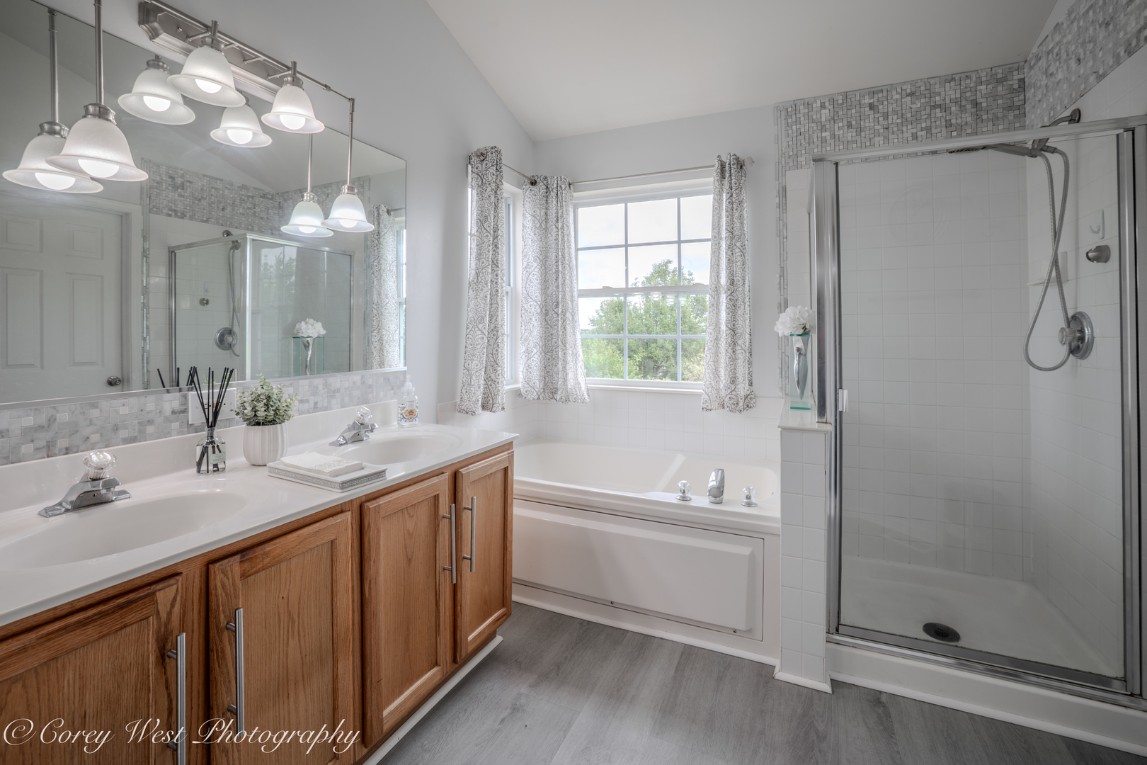 2899 Cornwall Lane