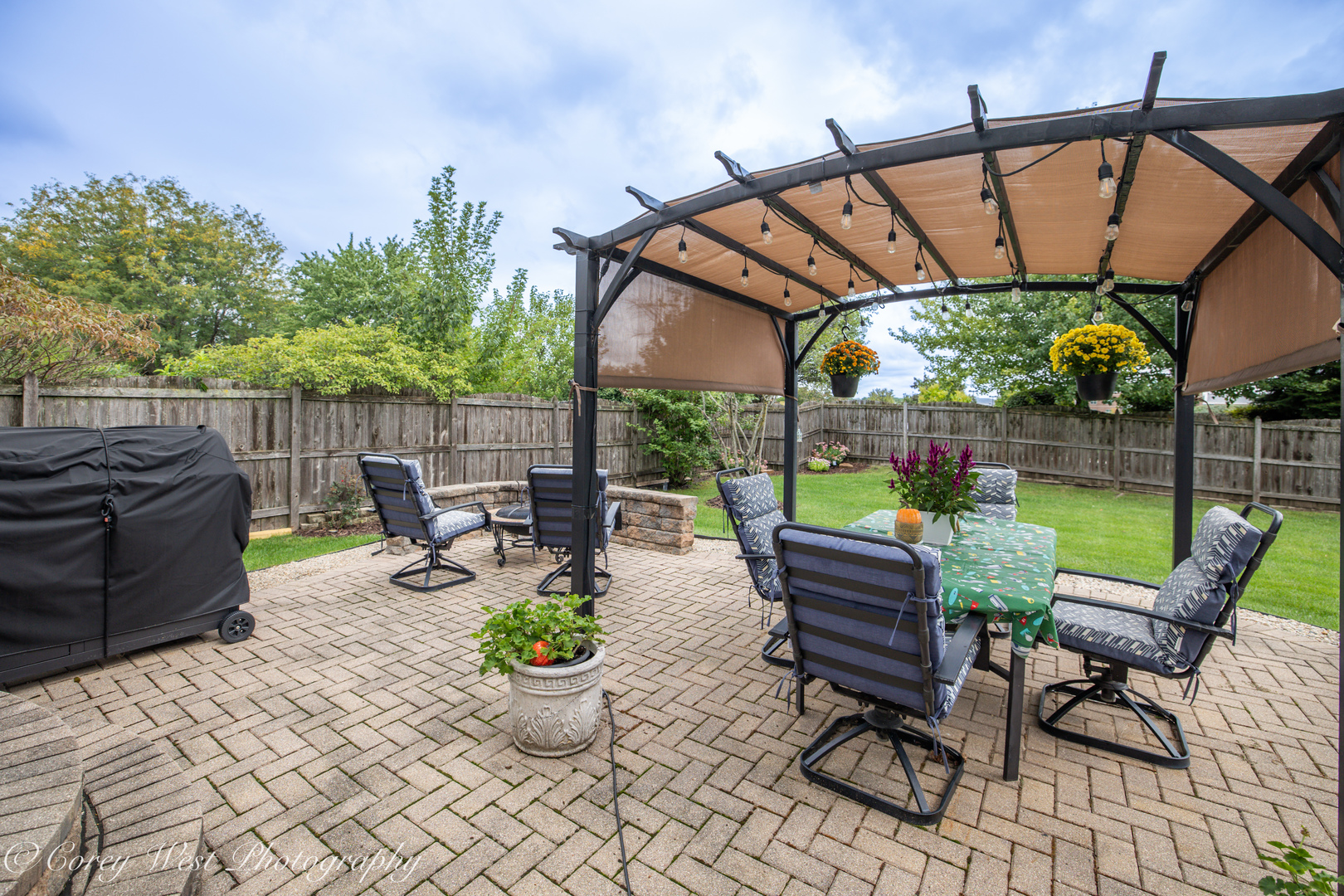 2899 Cornwall Lane