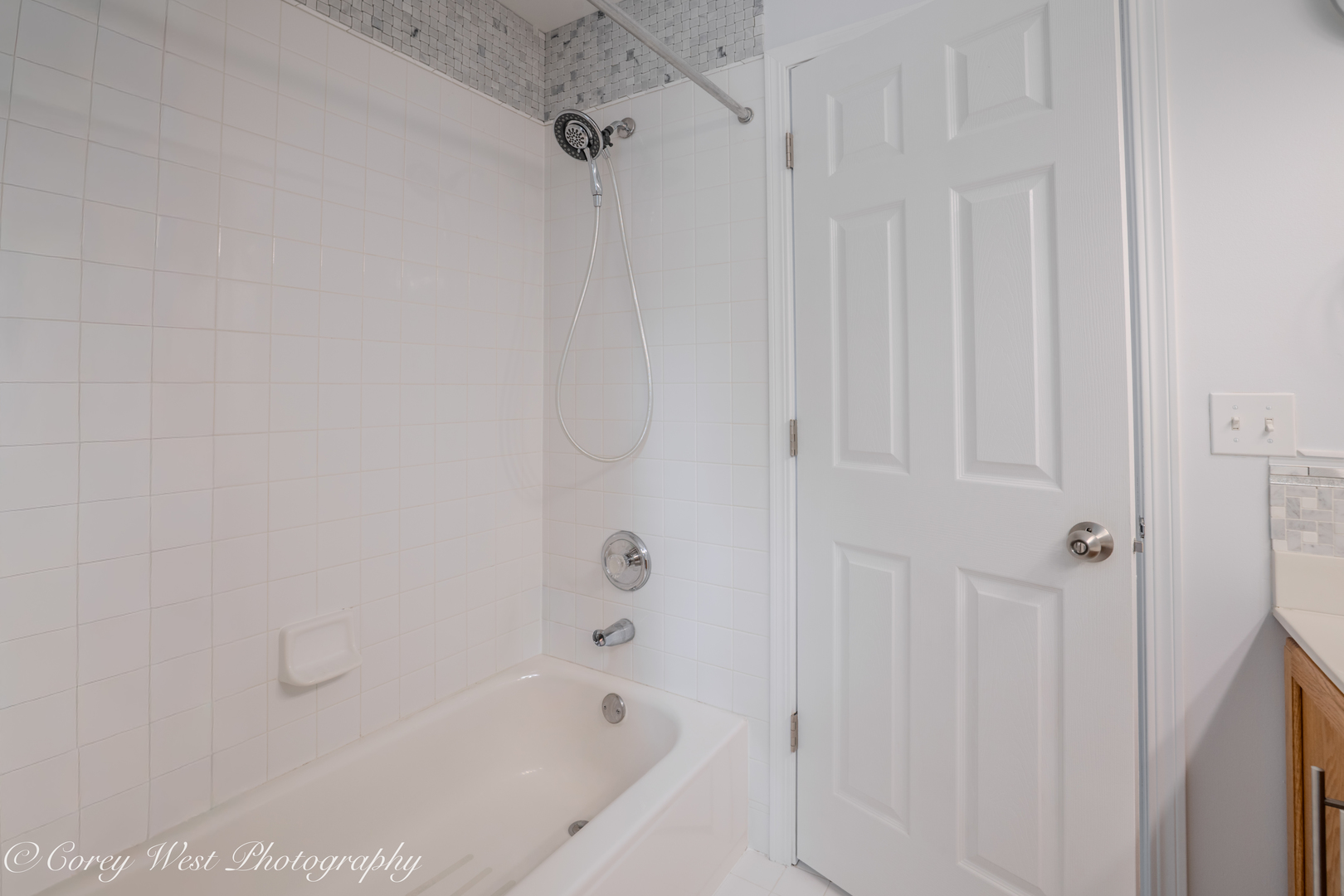 2899 Cornwall Lane