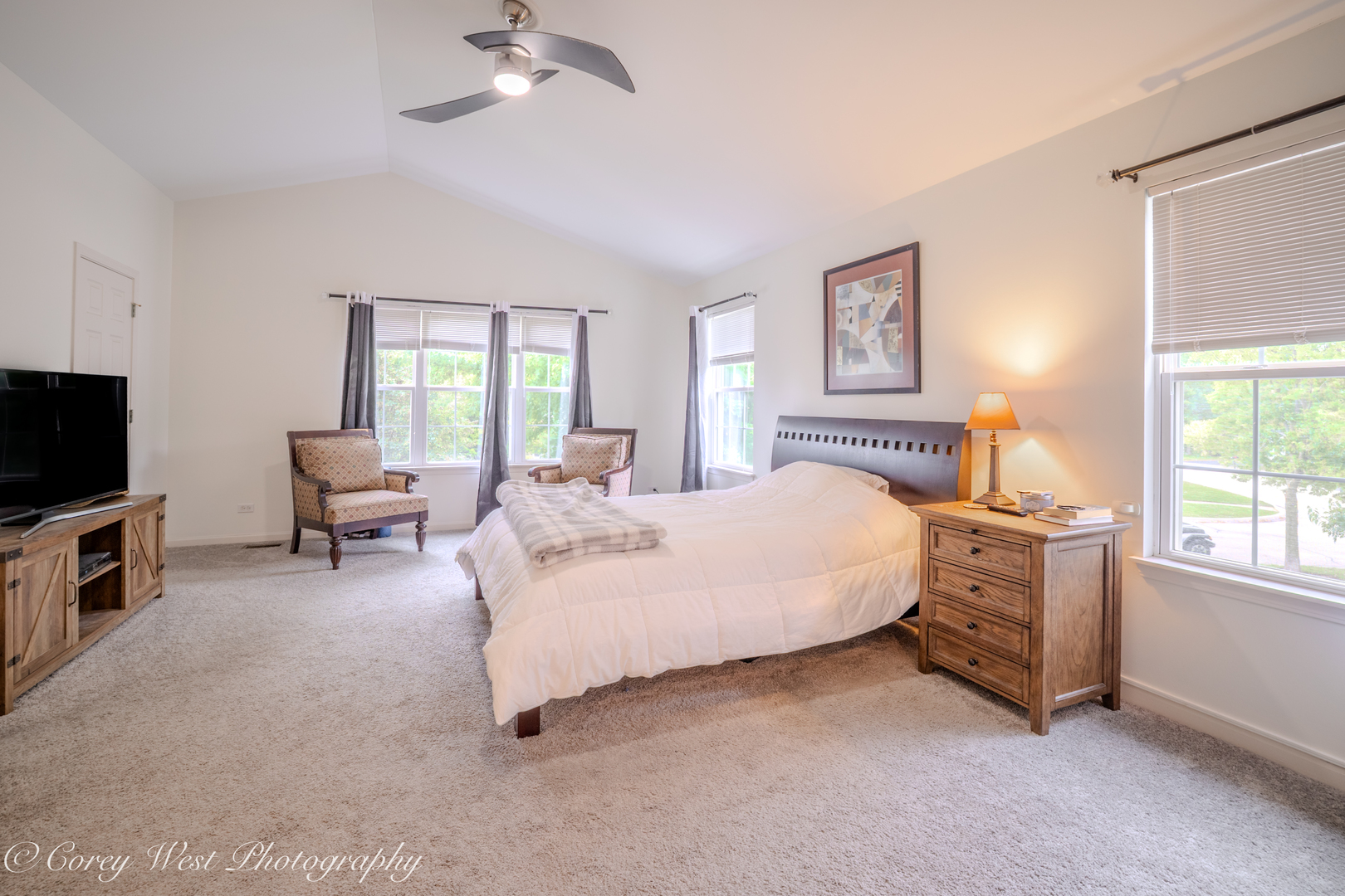 2615 Lorraine Circle