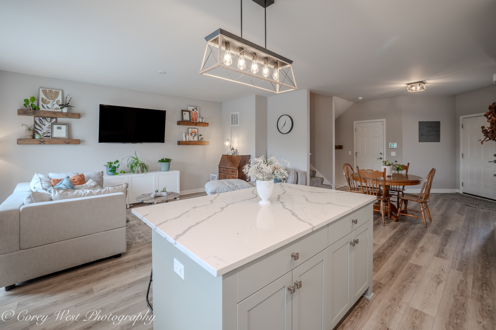 1147 Freedom Road