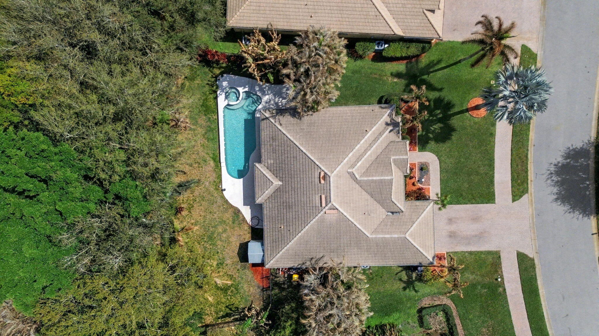 2041 SW Panther Trace