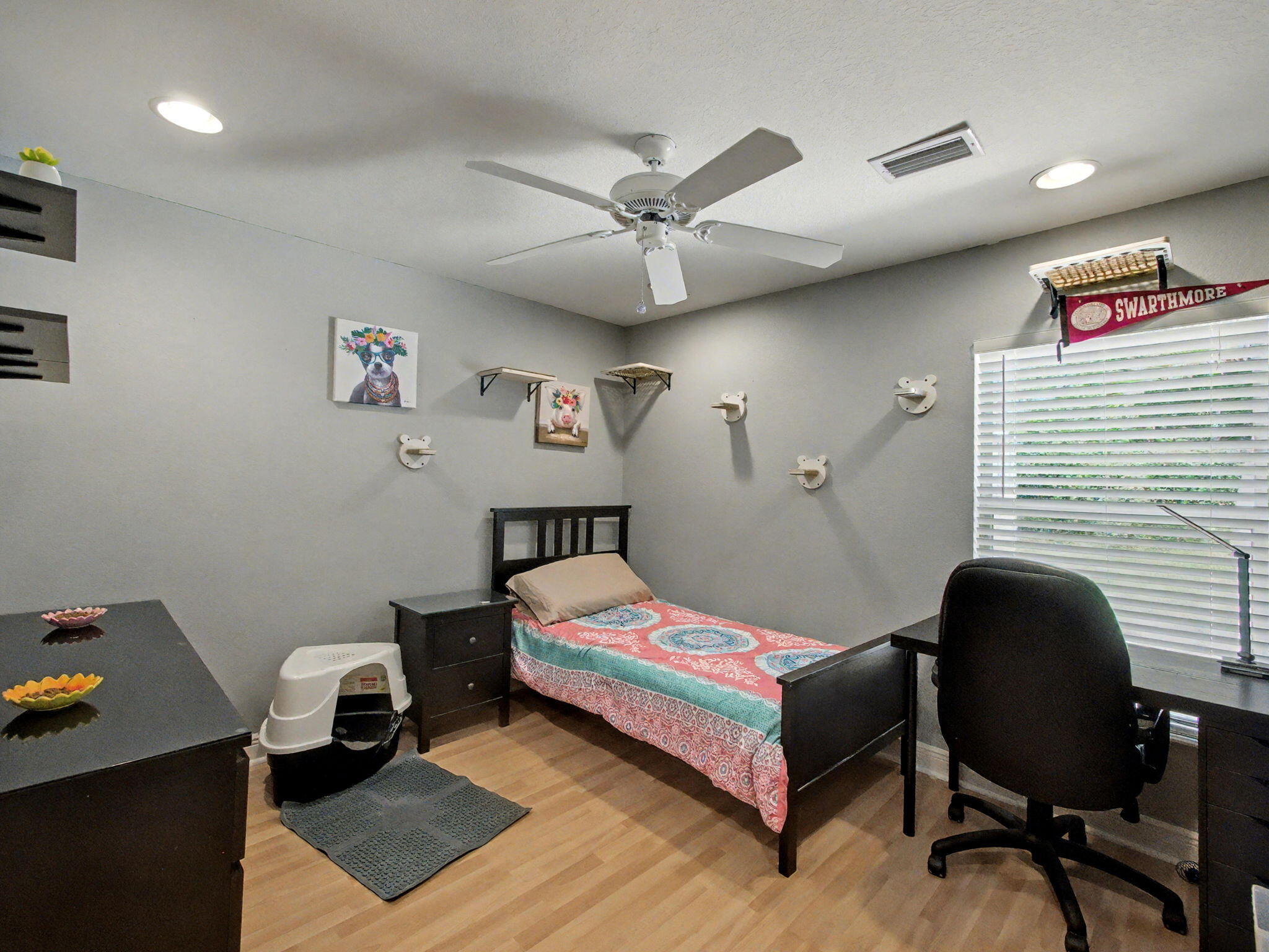 2041 SW Panther Trace