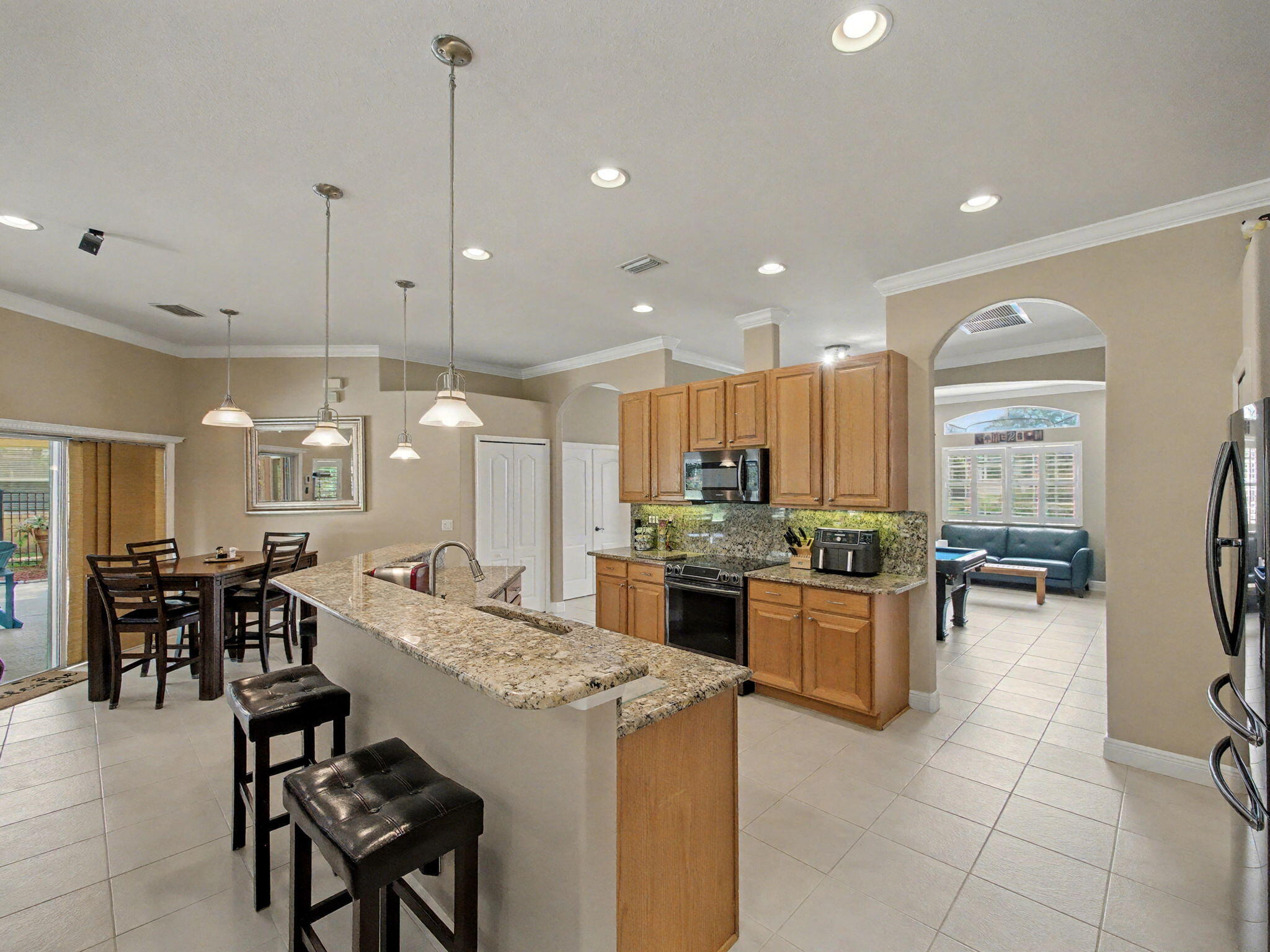 2041 SW Panther Trace