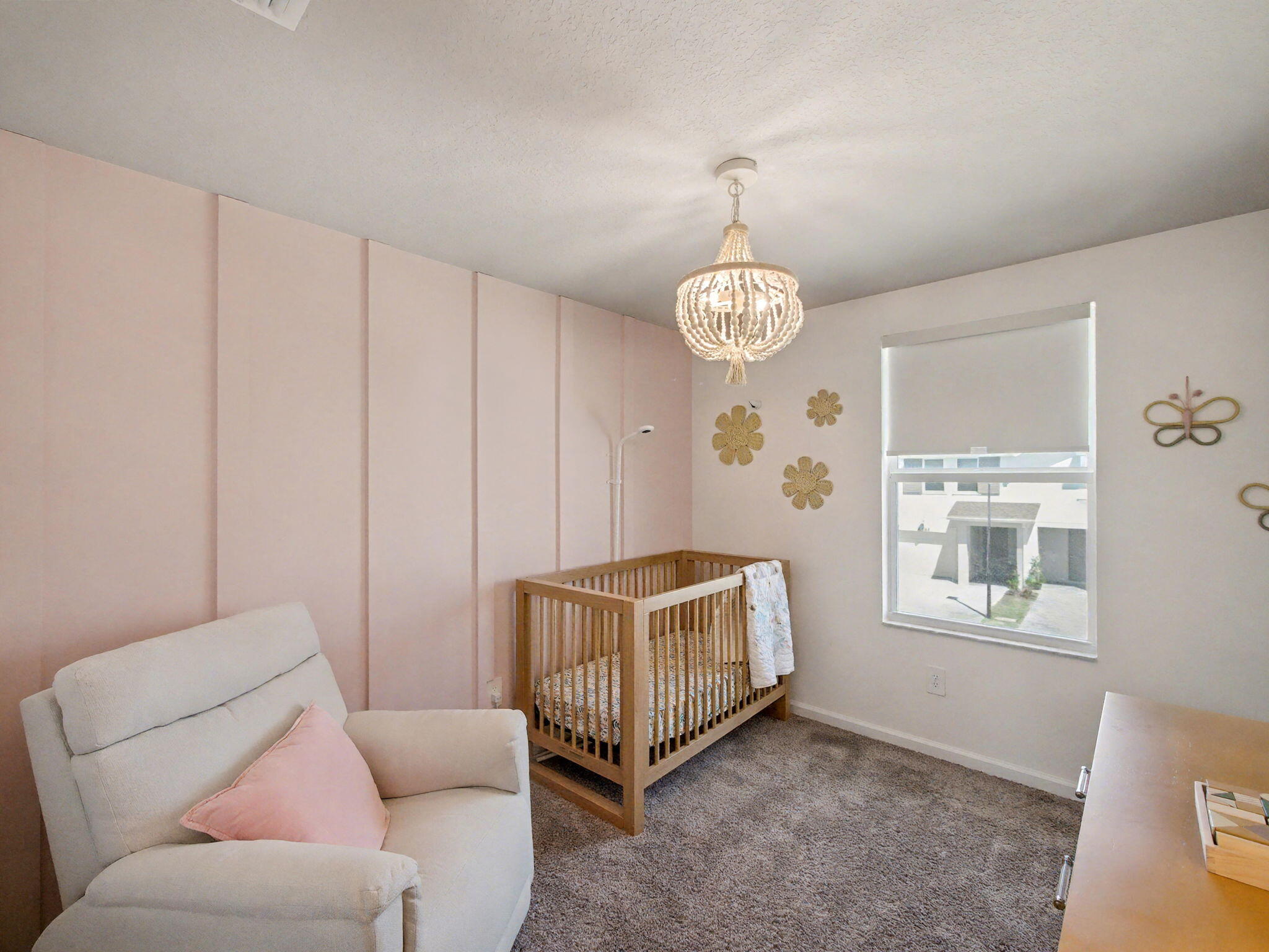 5747 SE Edgewater Circle