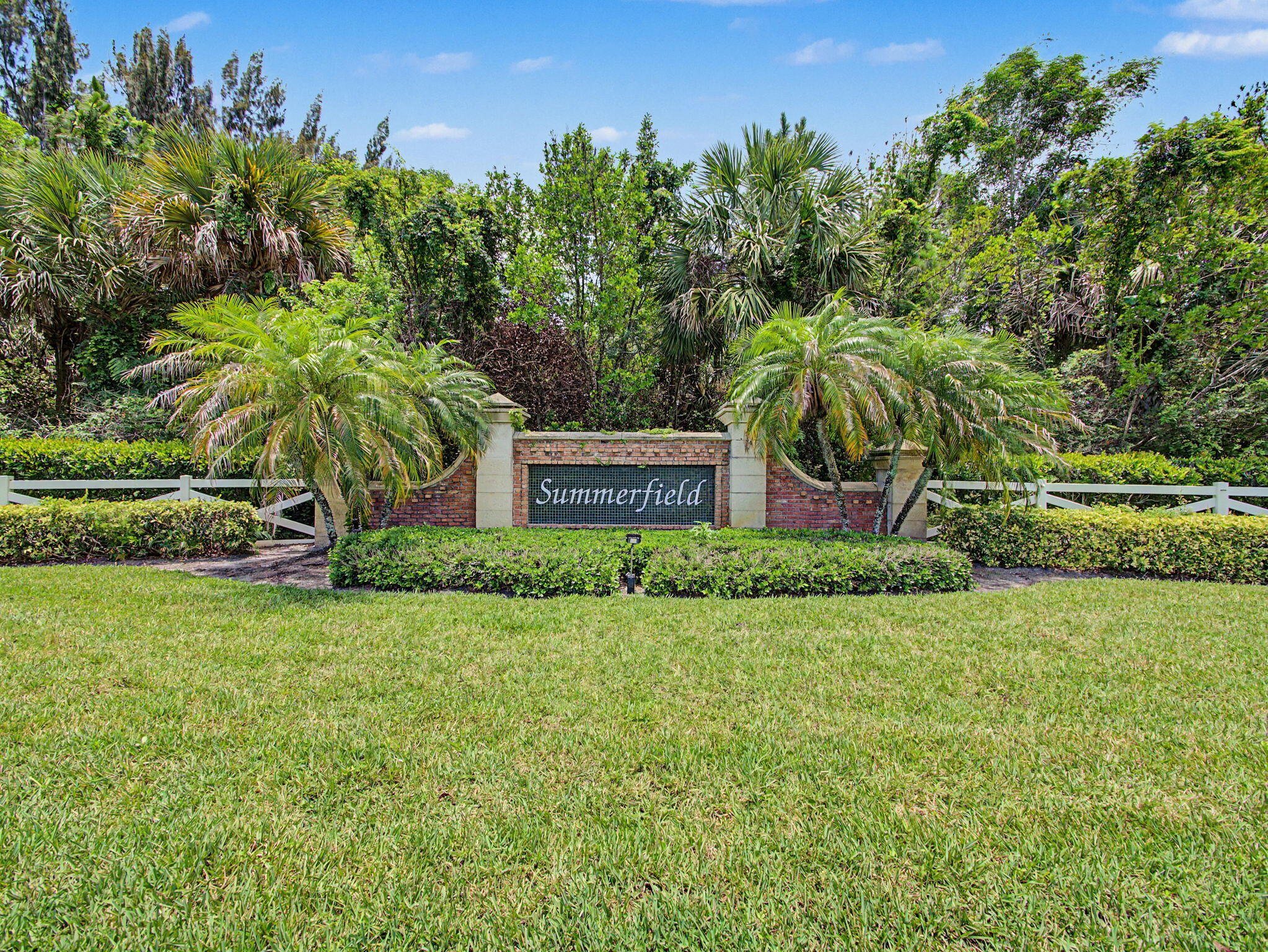 6467 SE Wild Olive Lane