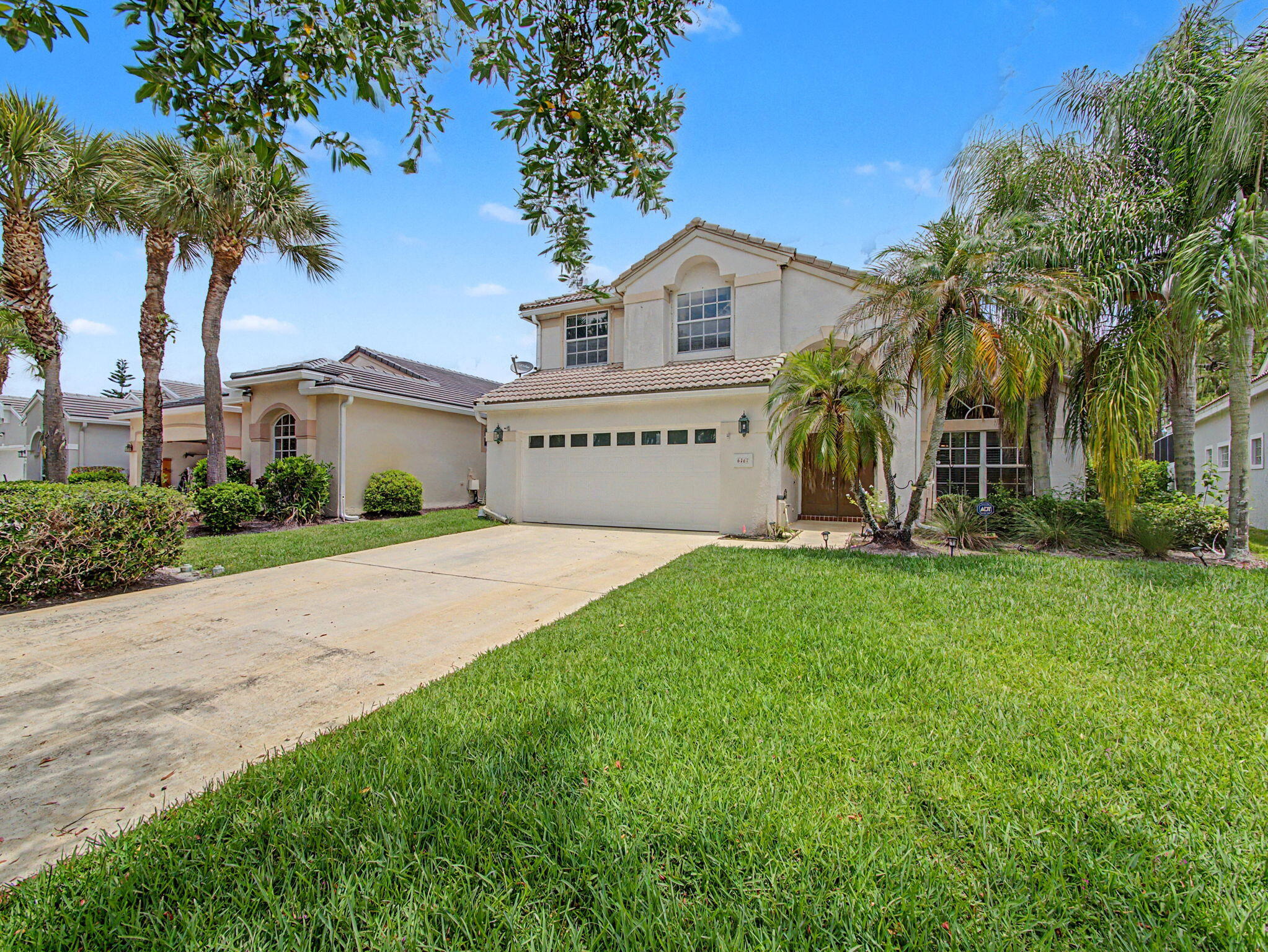 6467 SE Wild Olive Lane