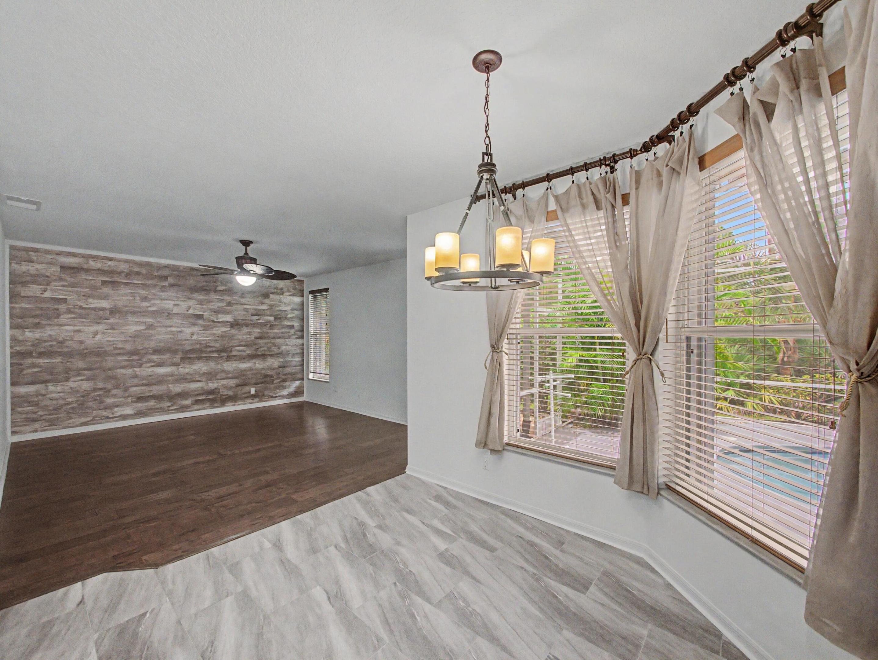 8780 SW Fishermans Wharf Drive