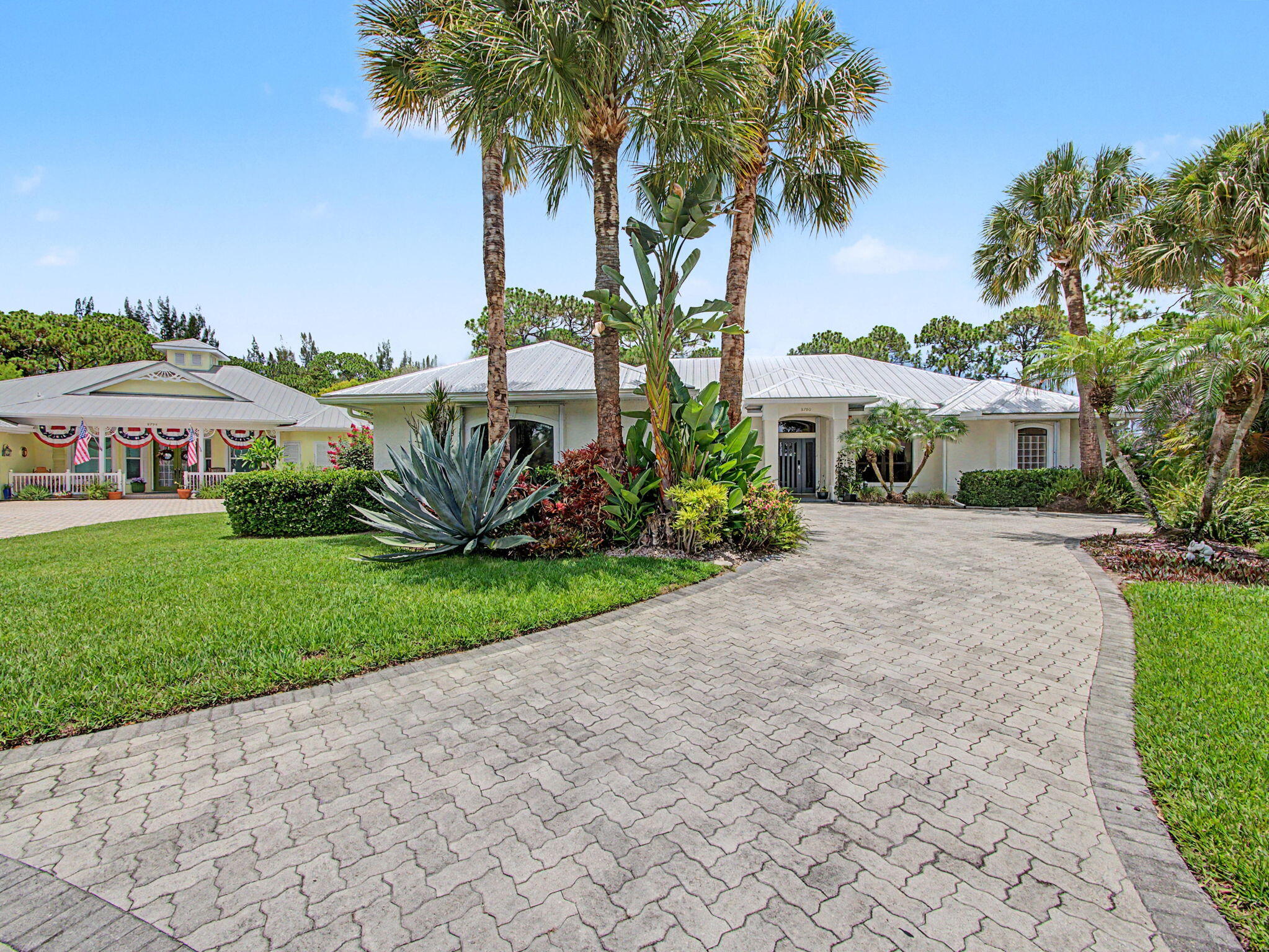 8780 SW Fishermans Wharf Drive