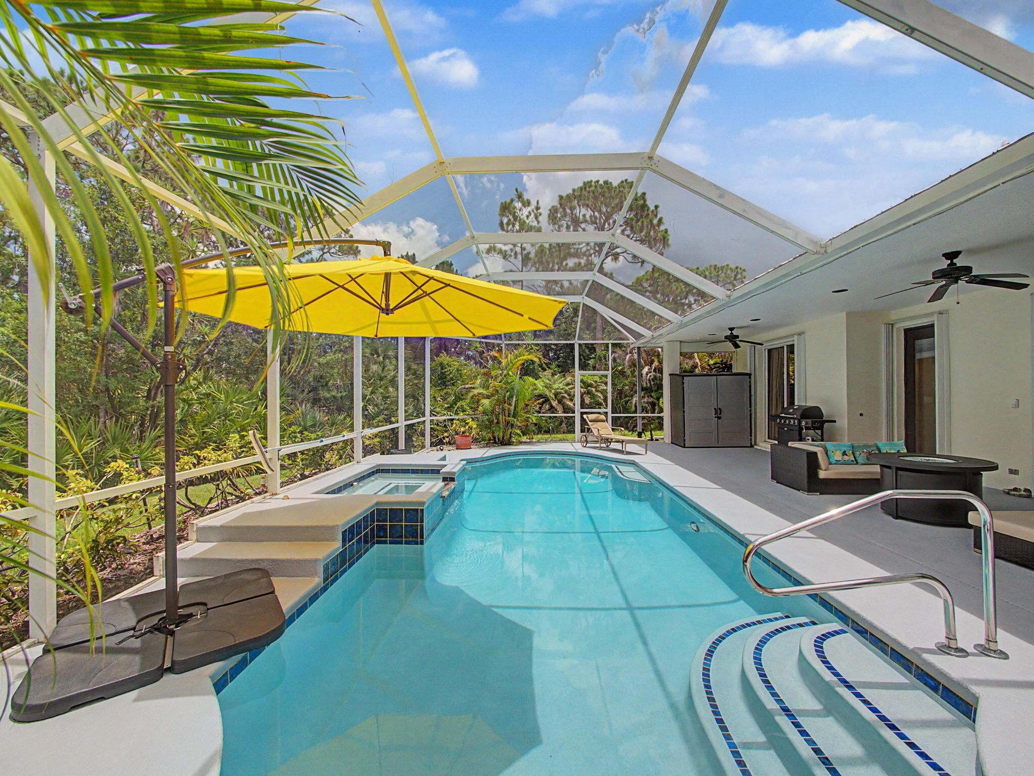 8780 SW Fishermans Wharf Drive