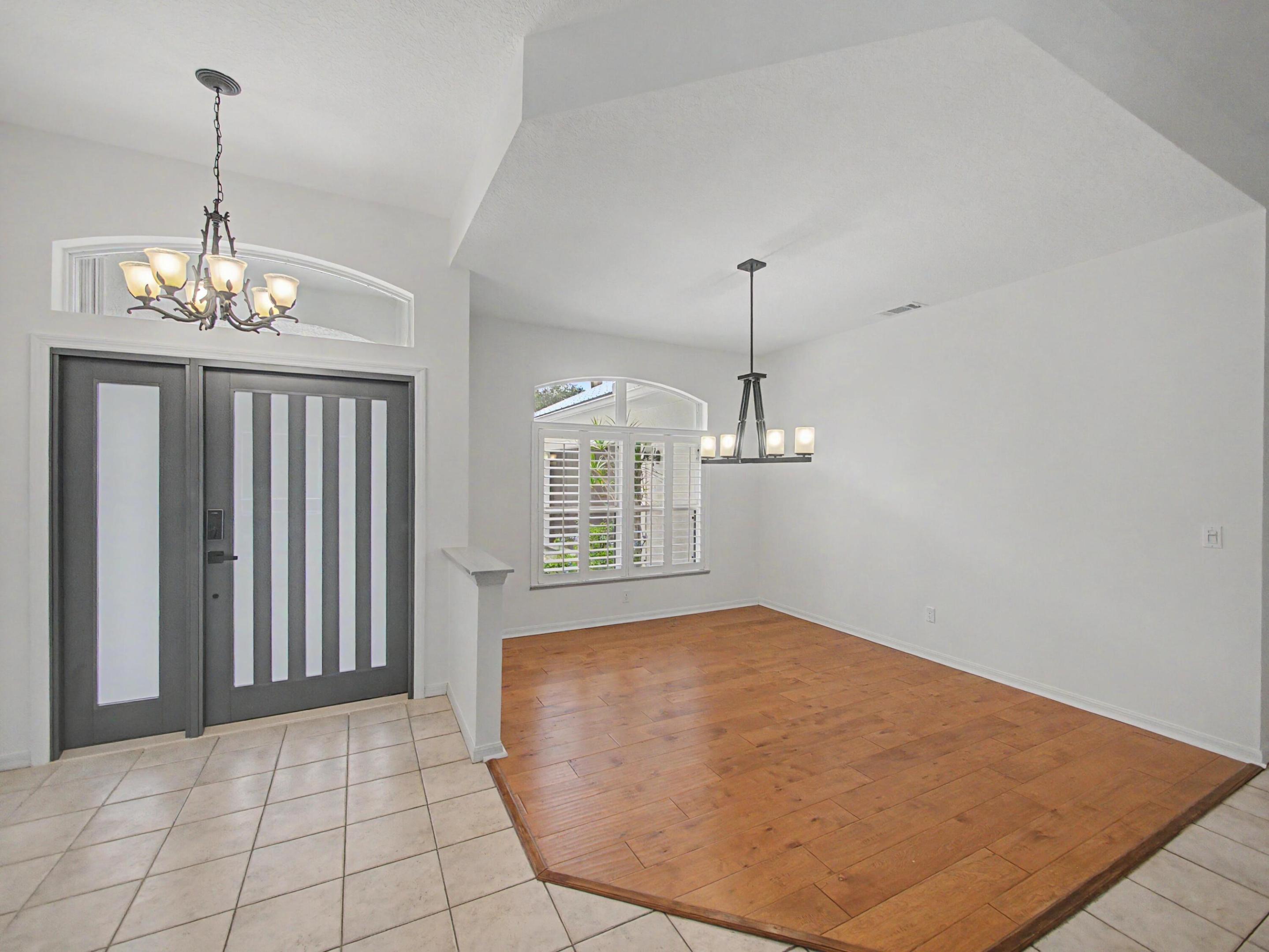 8780 SW Fishermans Wharf Drive