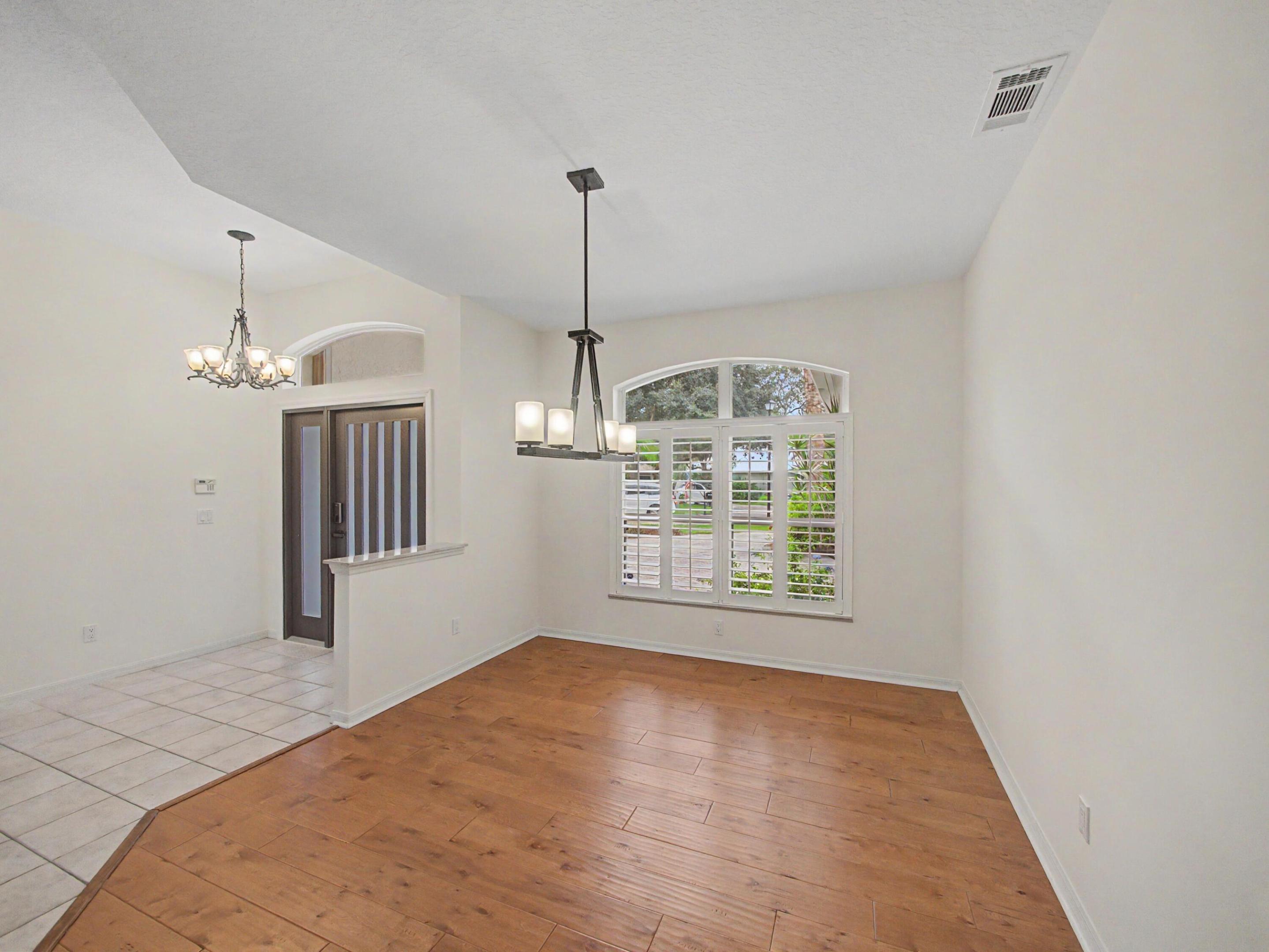 8780 SW Fishermans Wharf Drive