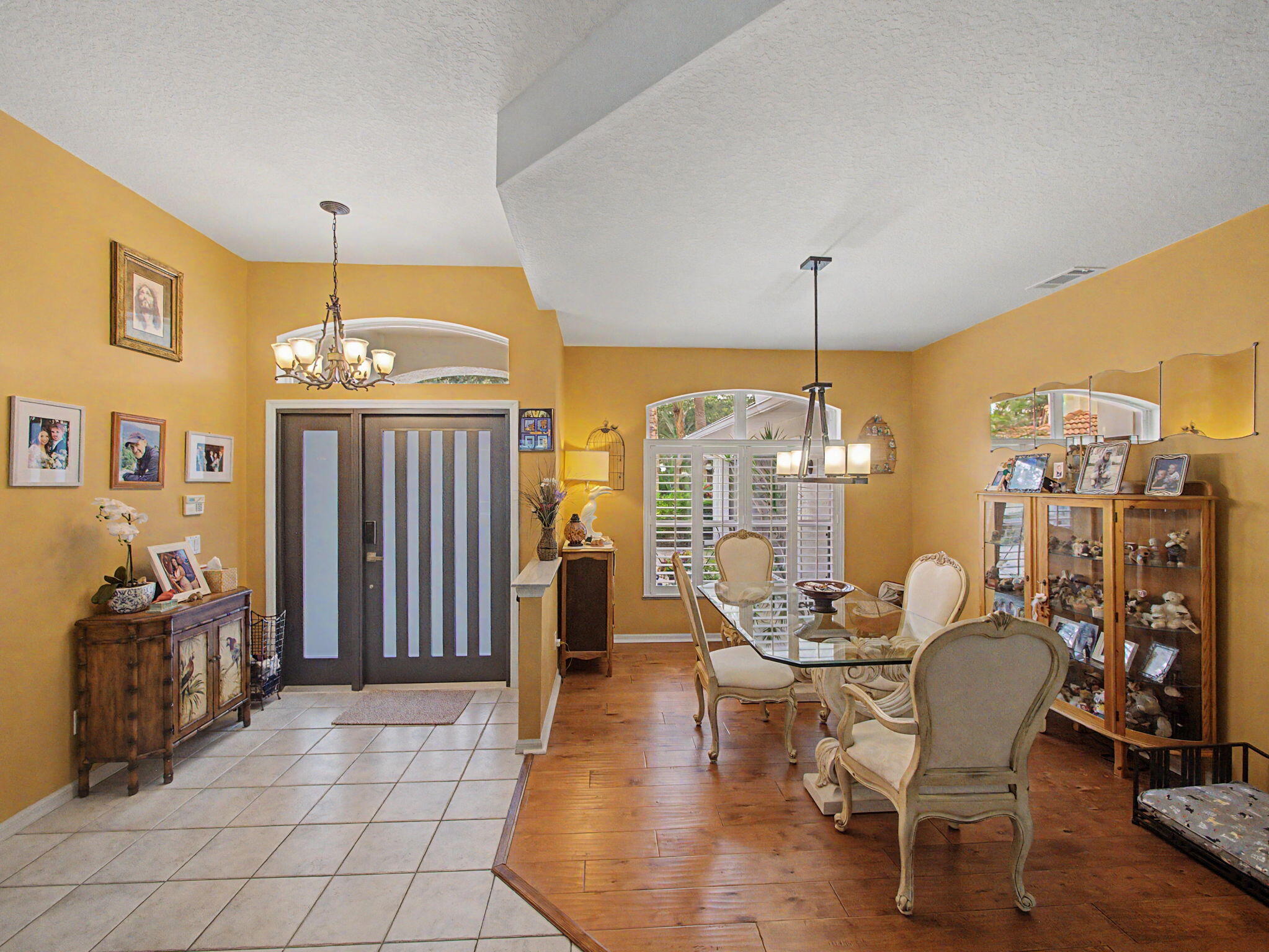 8780 SW Fishermans Wharf Drive