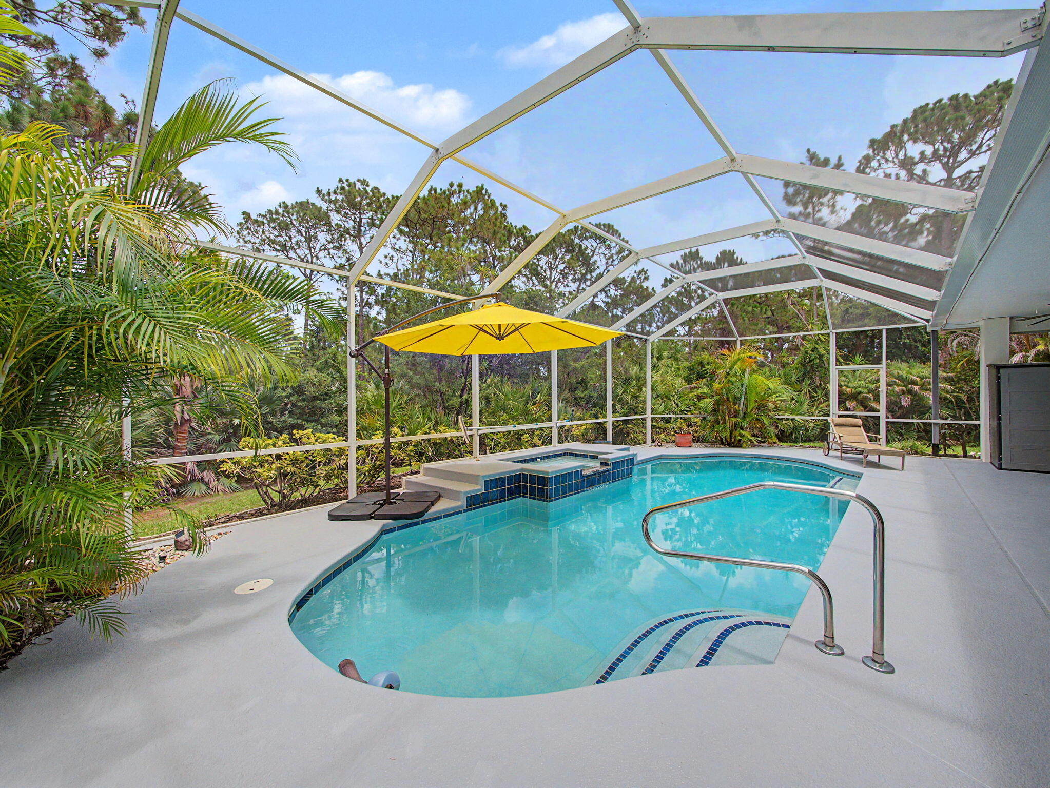 8780 SW Fishermans Wharf Drive