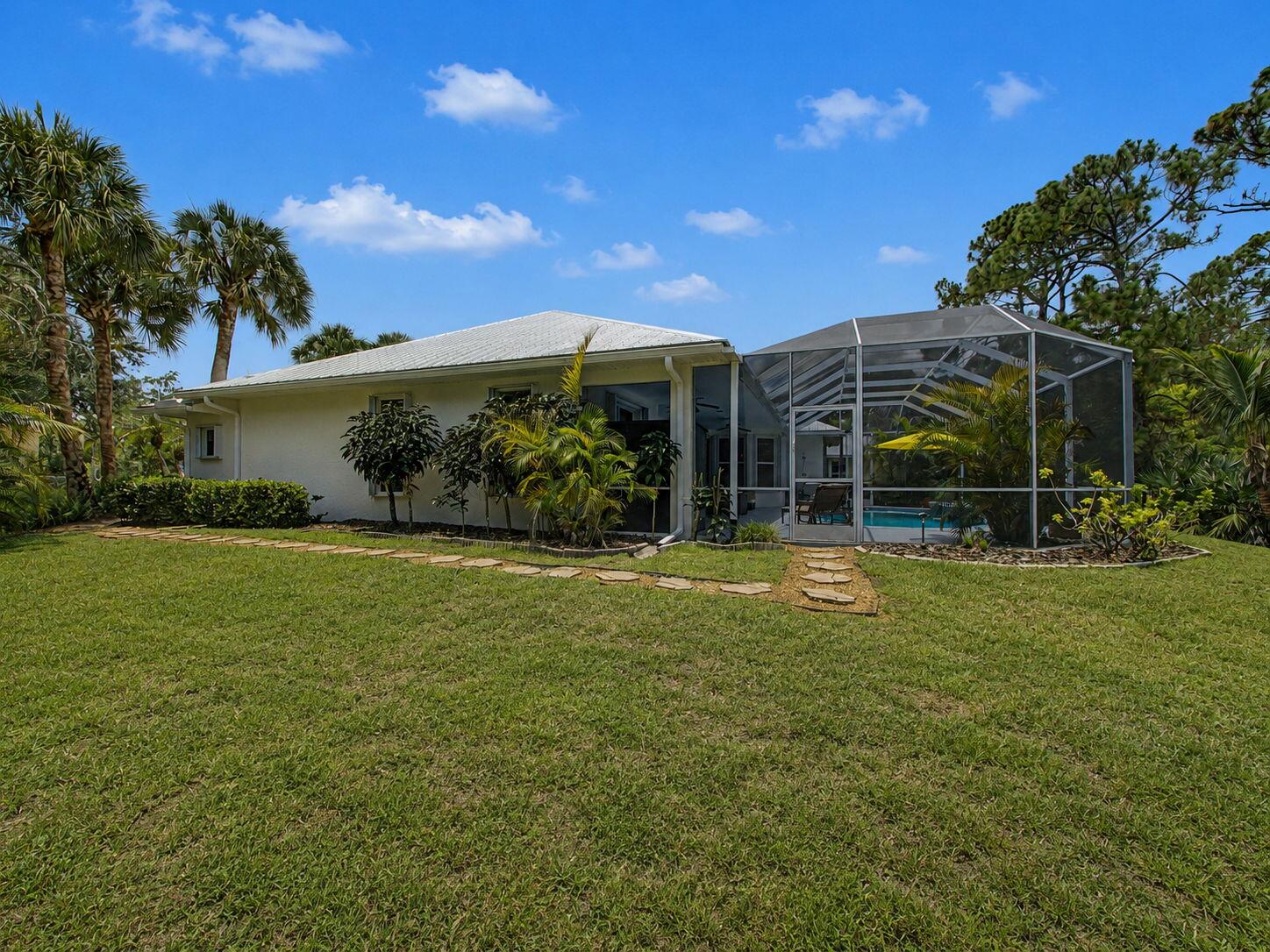 8780 SW Fishermans Wharf Drive