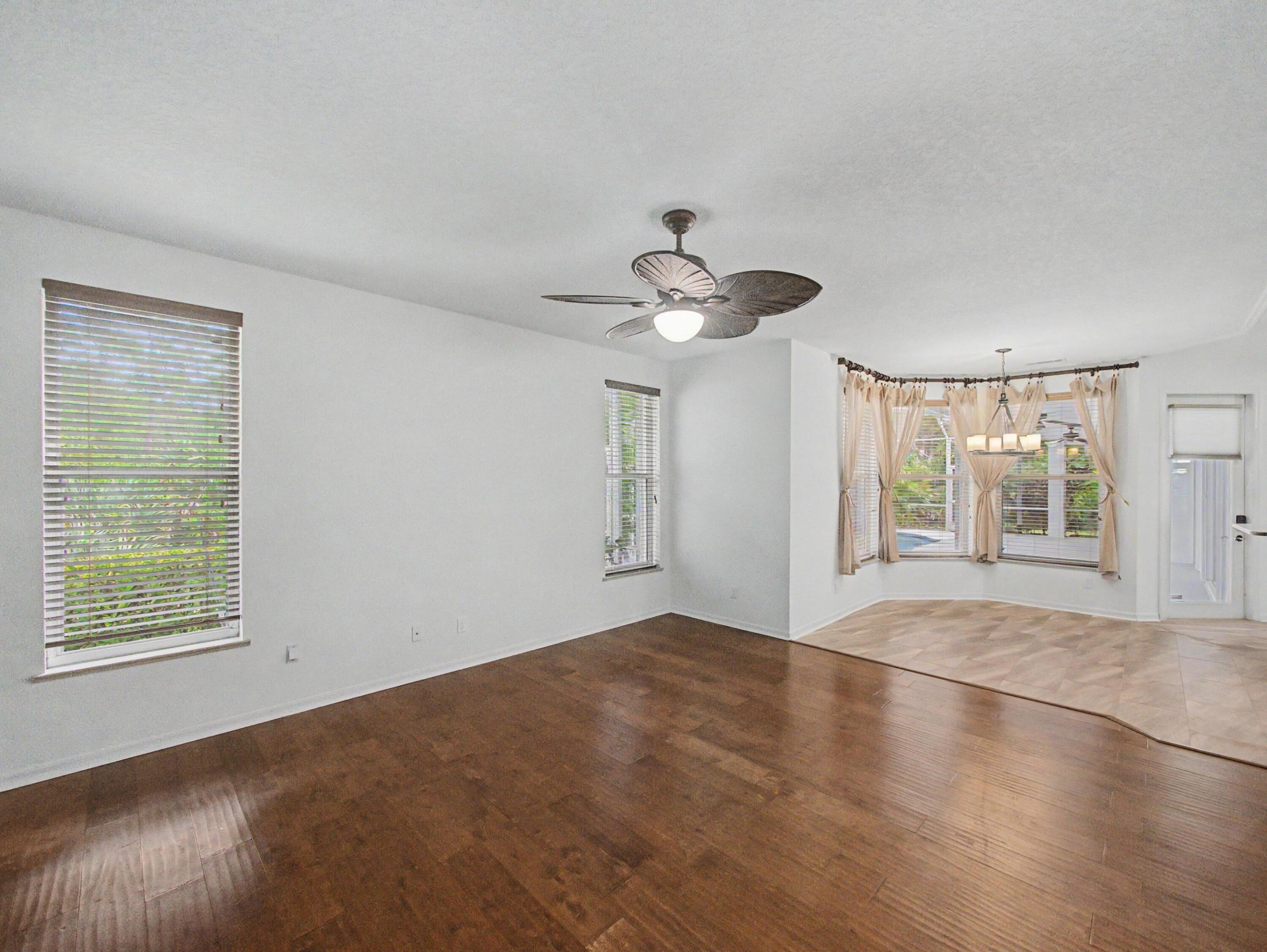 8780 SW Fishermans Wharf Drive