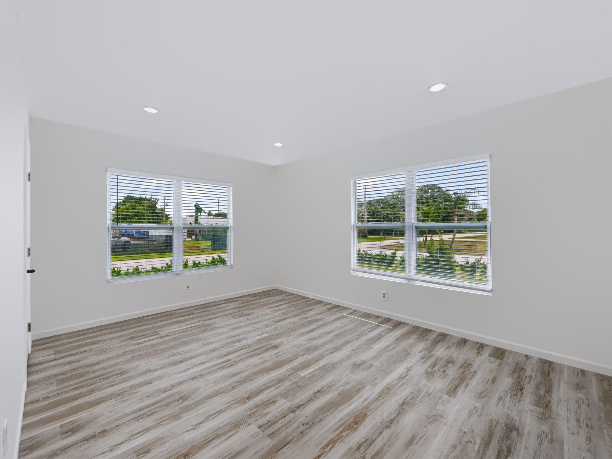 1566 NW 9th Avenue
