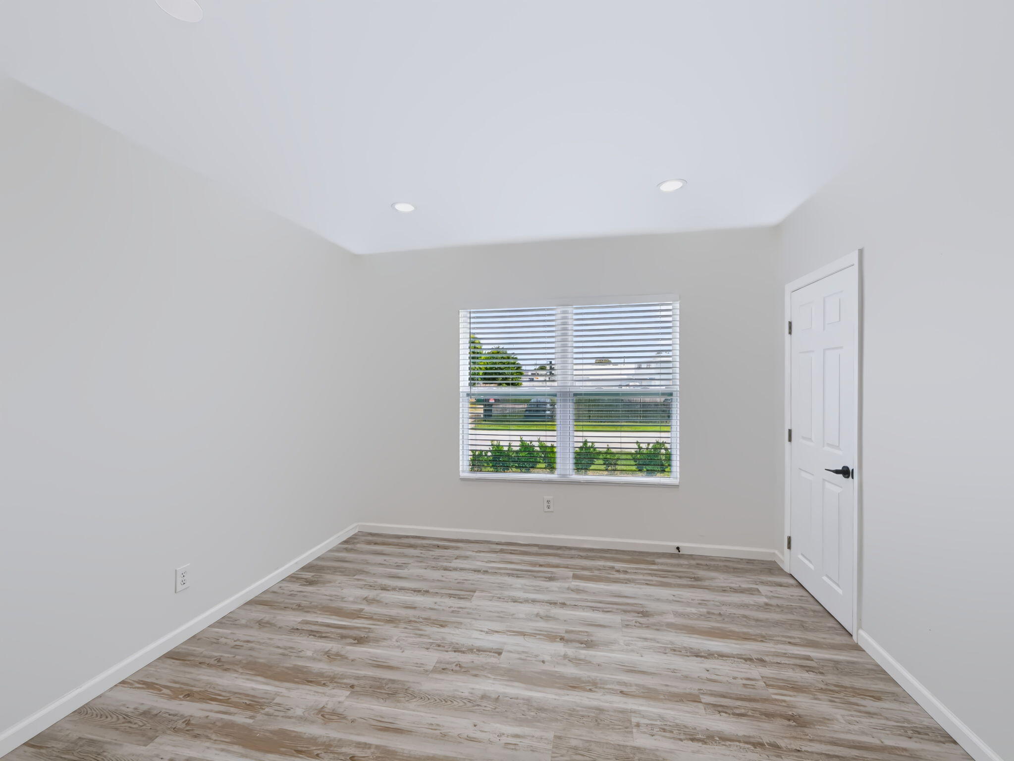 1566 NW 9th Avenue