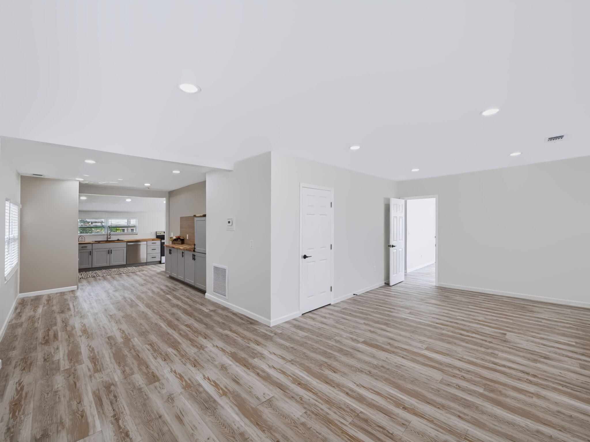 1566 NW 9th Avenue