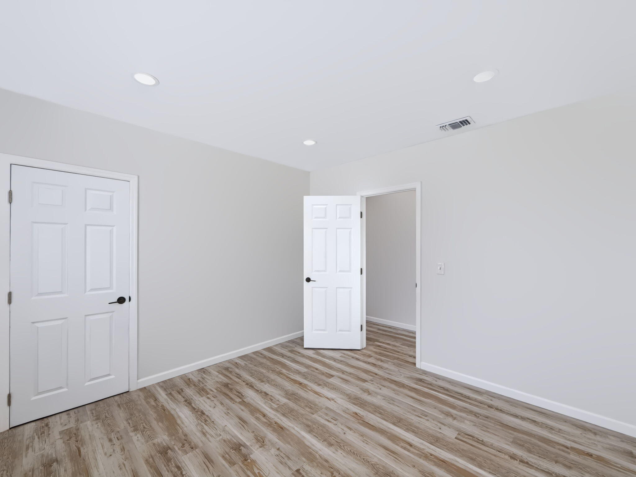 1566 NW 9th Avenue