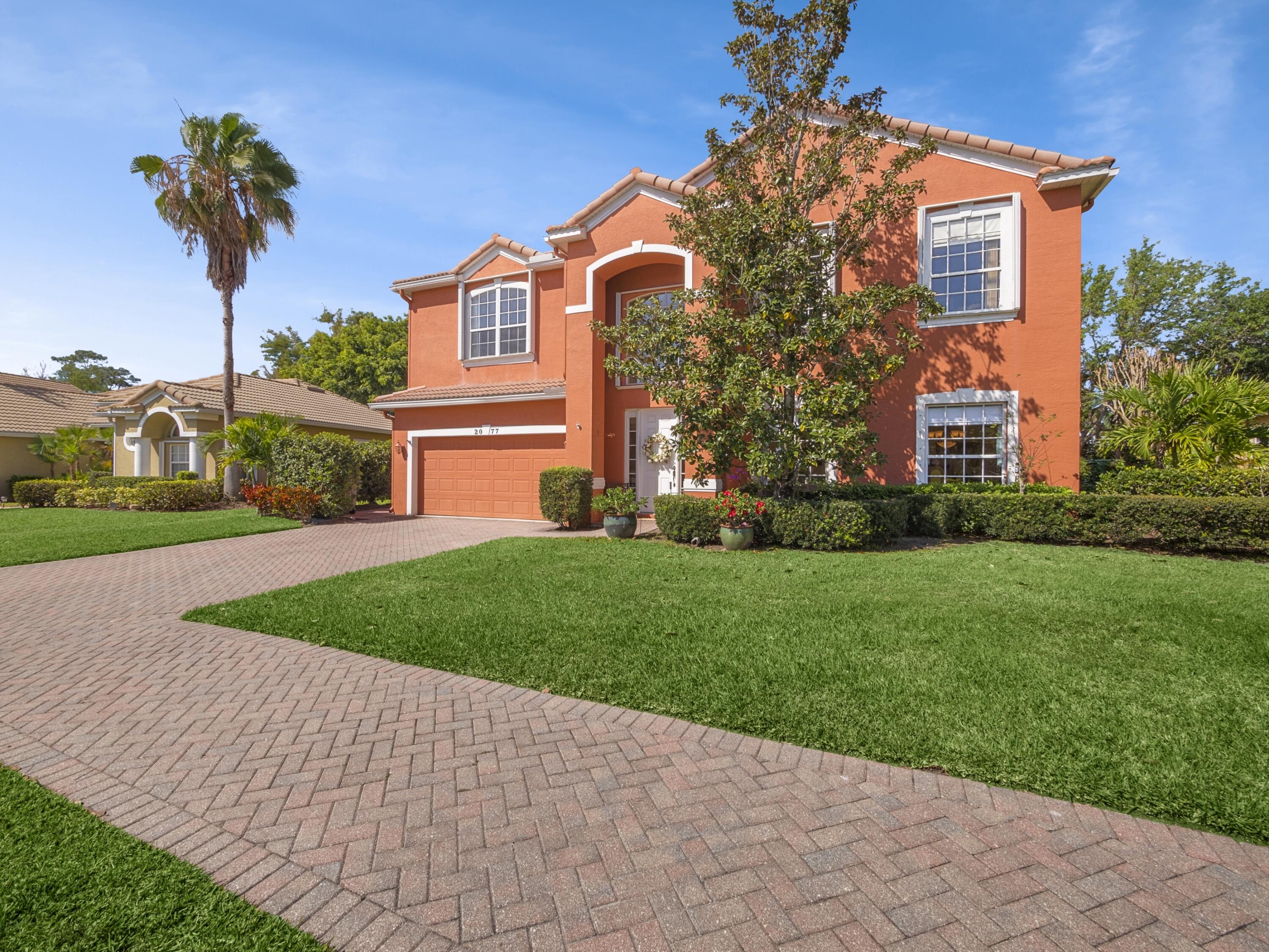 2077 SW Panther Trace