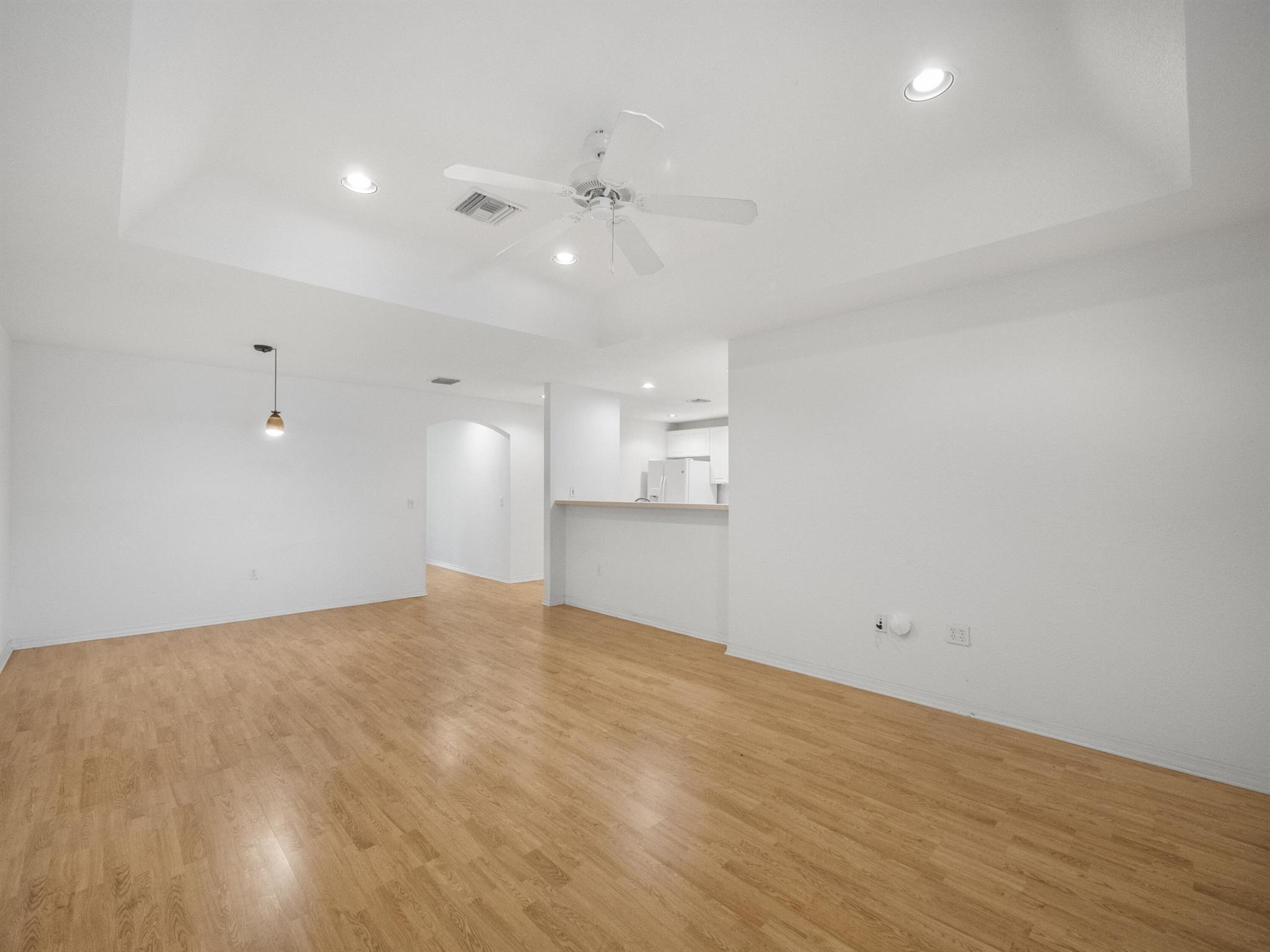 1751 N Dovetail Drive B