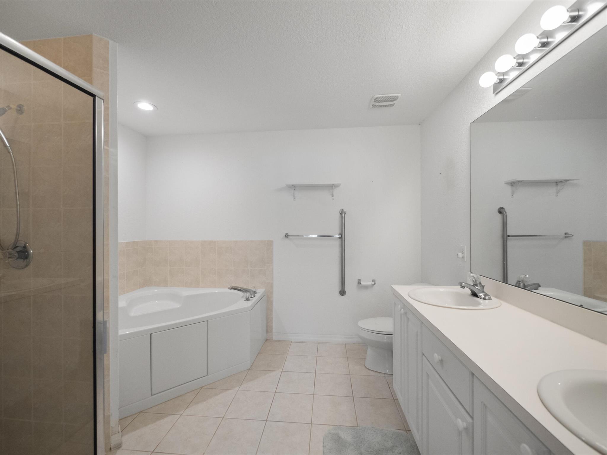 1751 N Dovetail Drive B